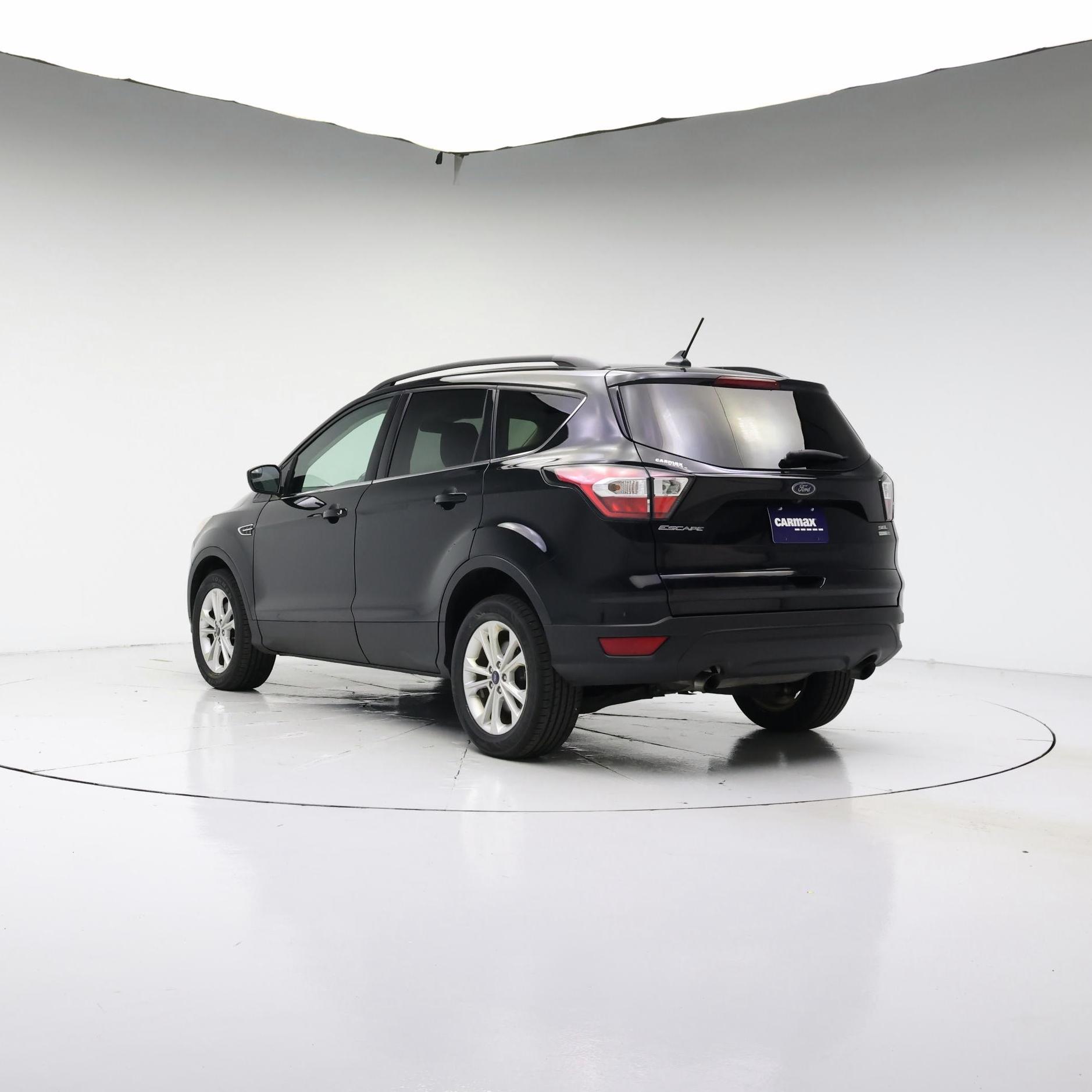 Thumbnail: 2018 Ford Escape - 2