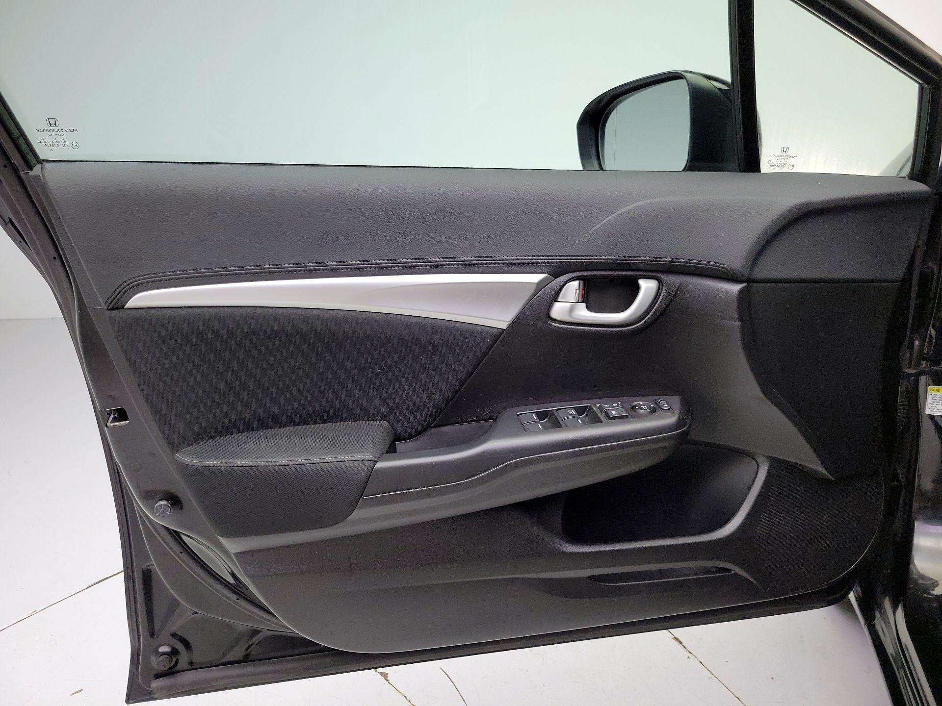Thumbnail: 2015 Honda Civic - 12