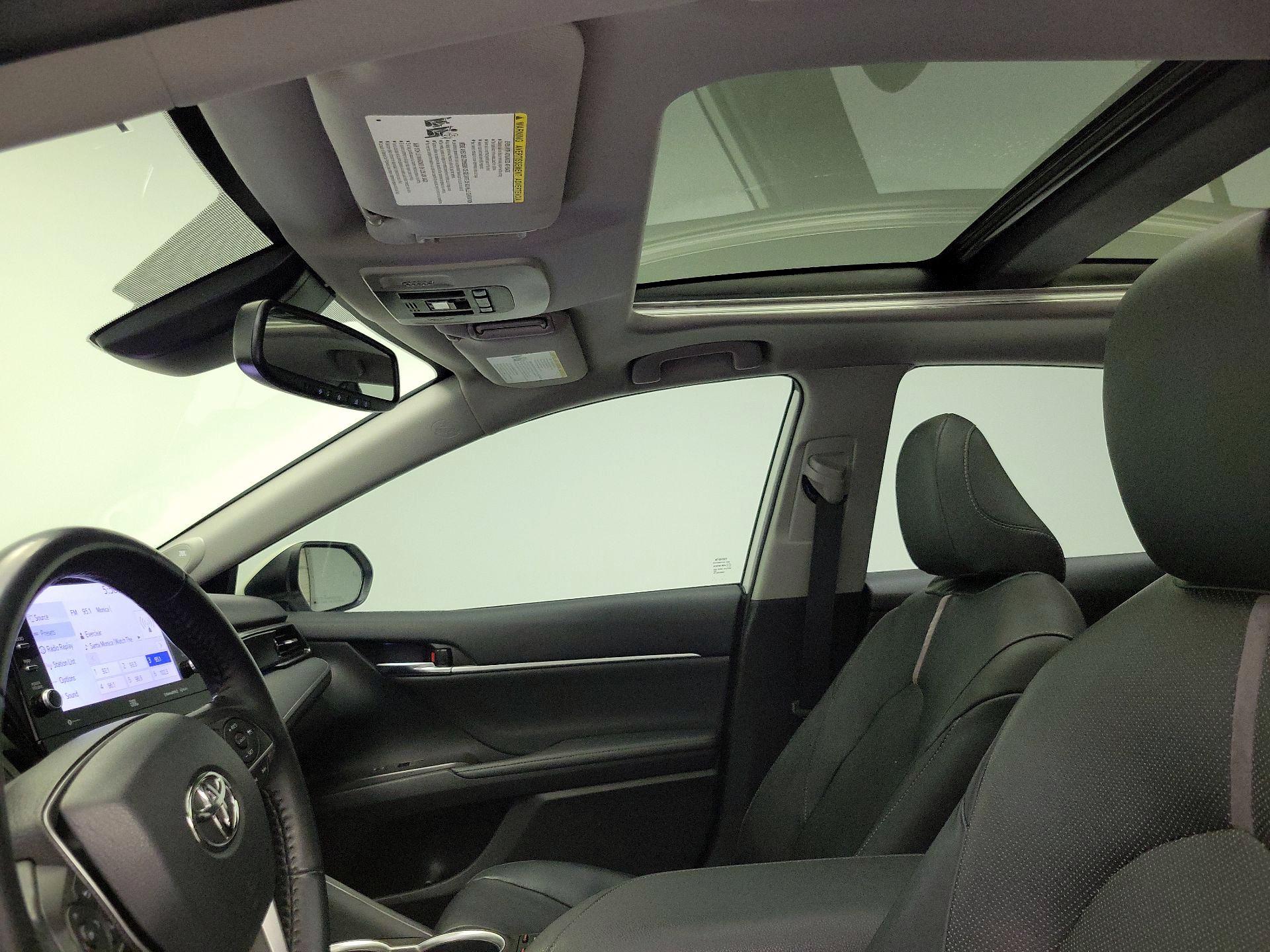 Thumbnail: 2022 Toyota Camry - 19