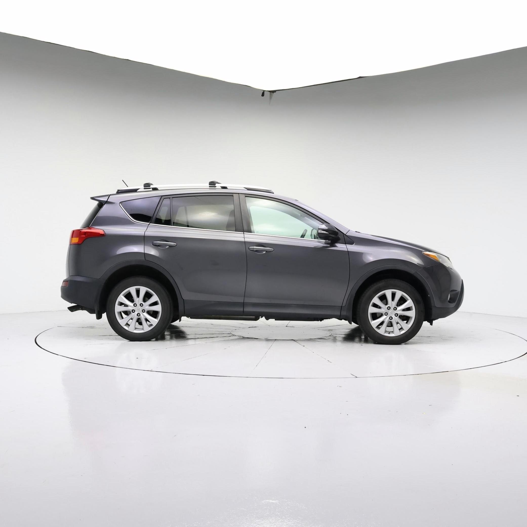 Thumbnail: 2015 Toyota RAV4 - 7