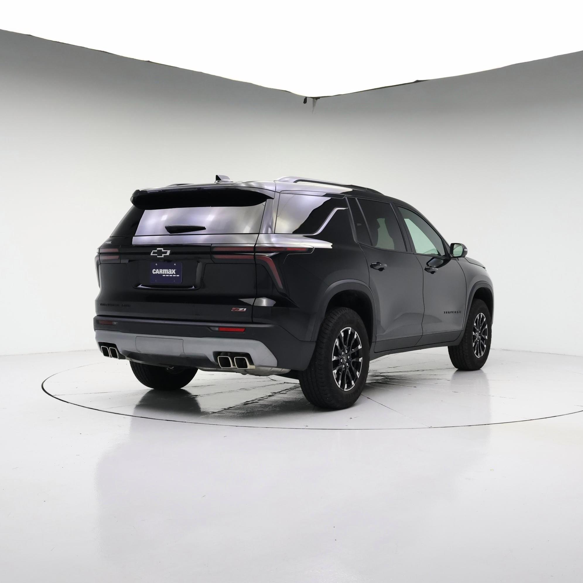 Thumbnail: 2024 Chevrolet Traverse - 4