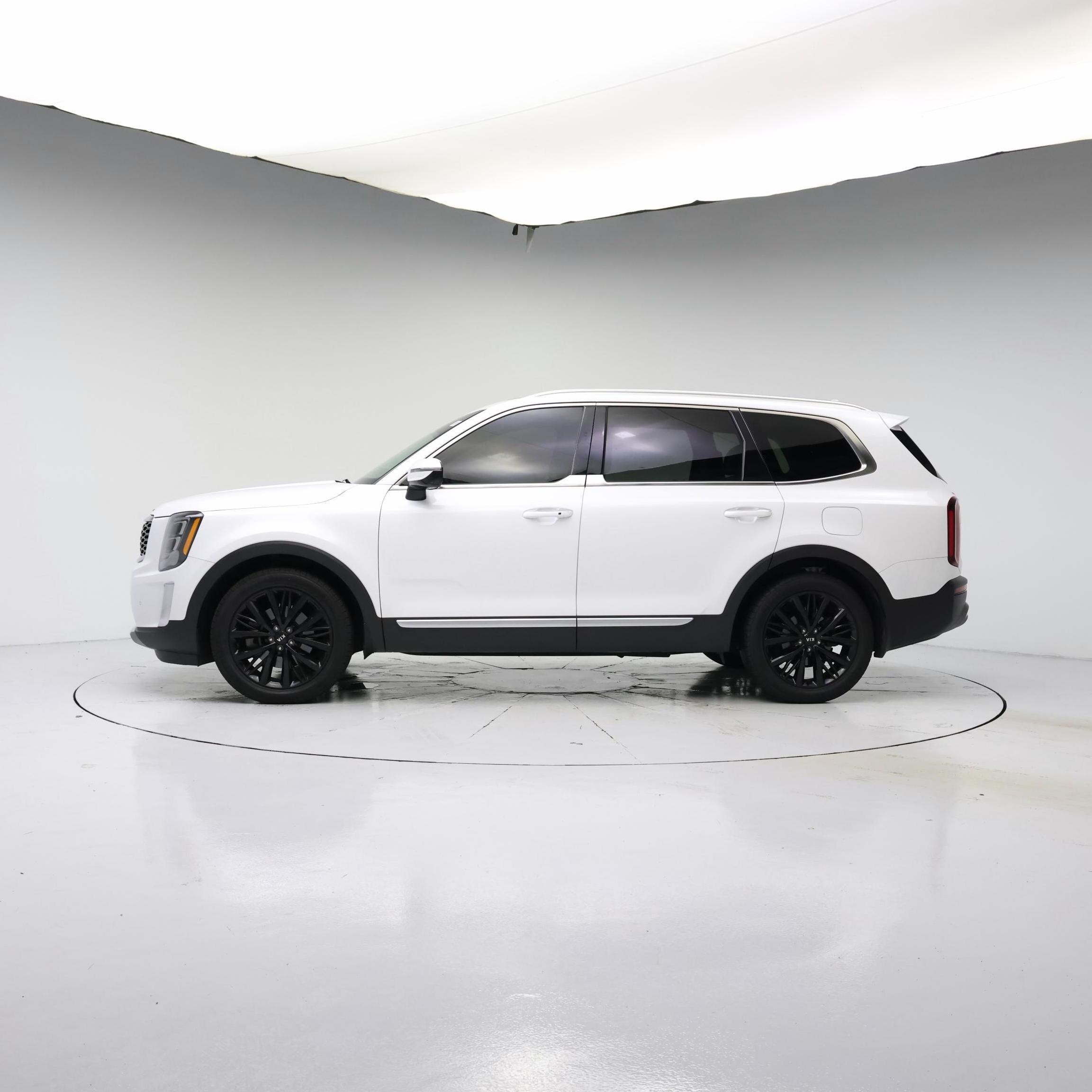 Thumbnail: 2020 Kia Telluride - 3