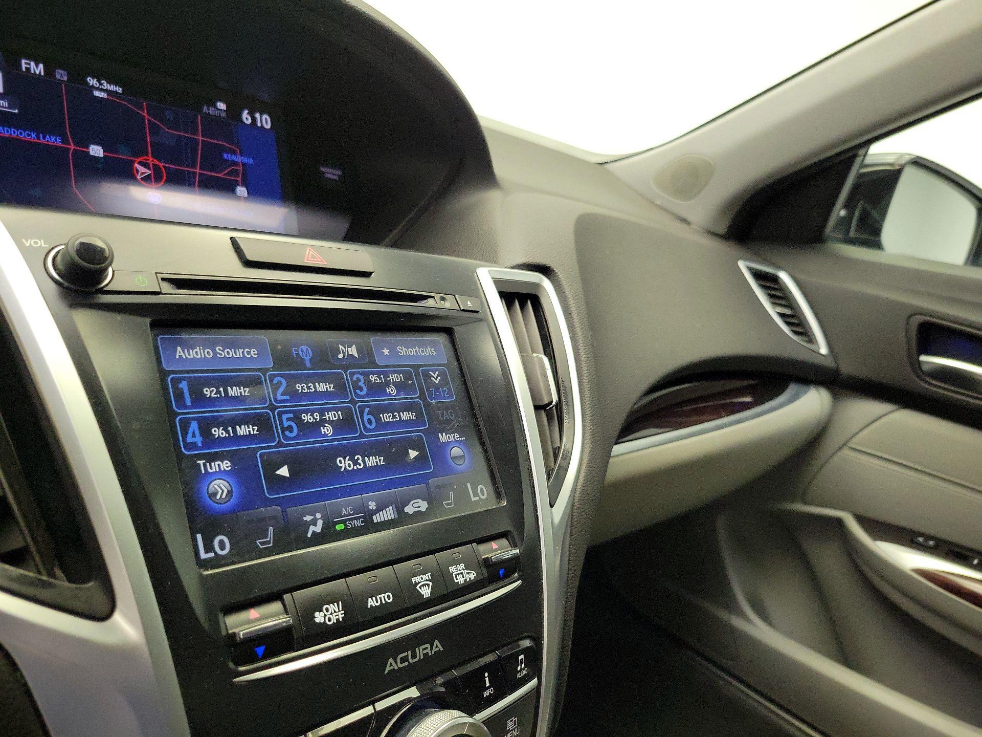 Thumbnail: 2015 Acura TLX - 17