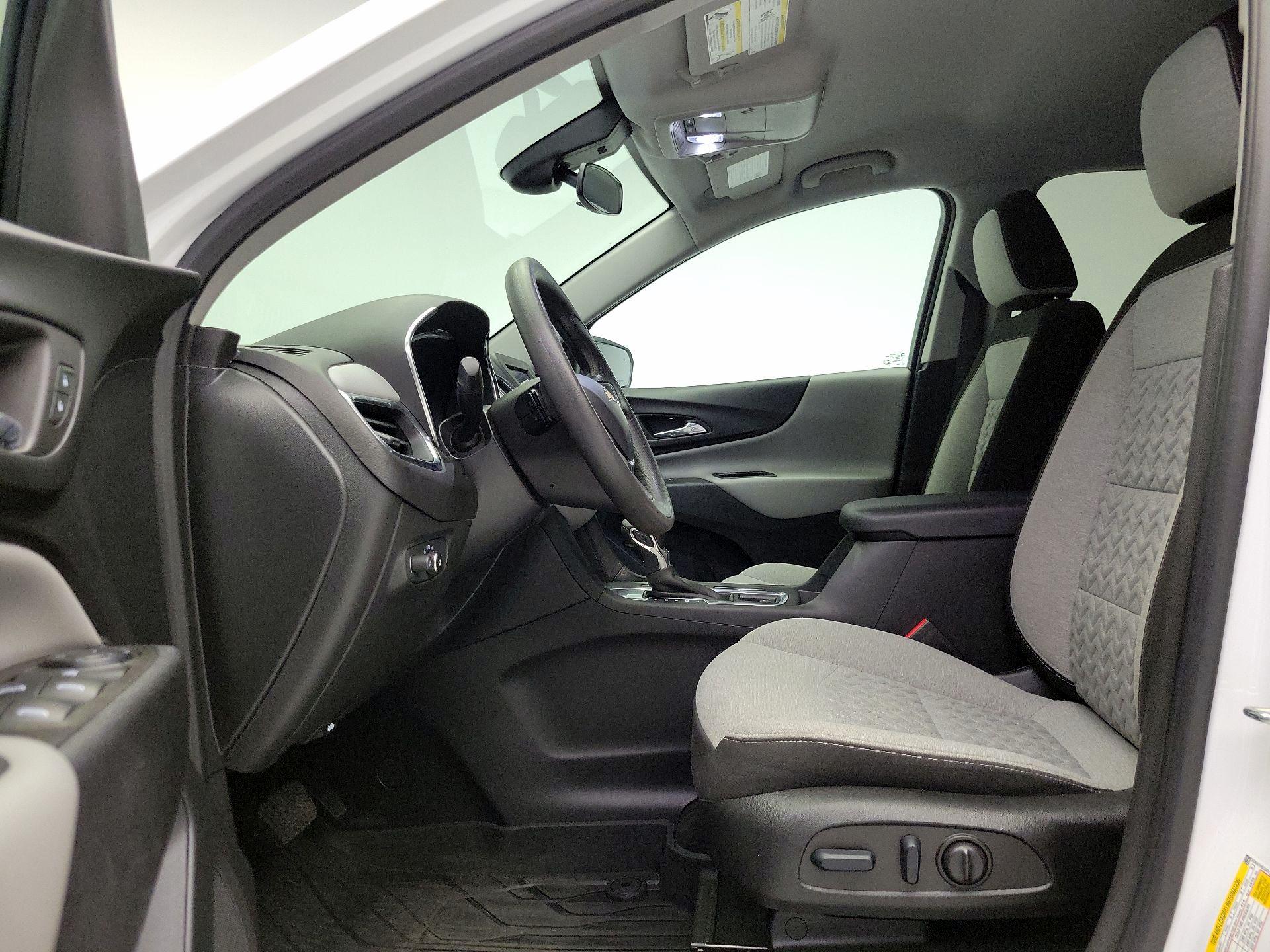 Thumbnail: 2023 Chevrolet Equinox - 11