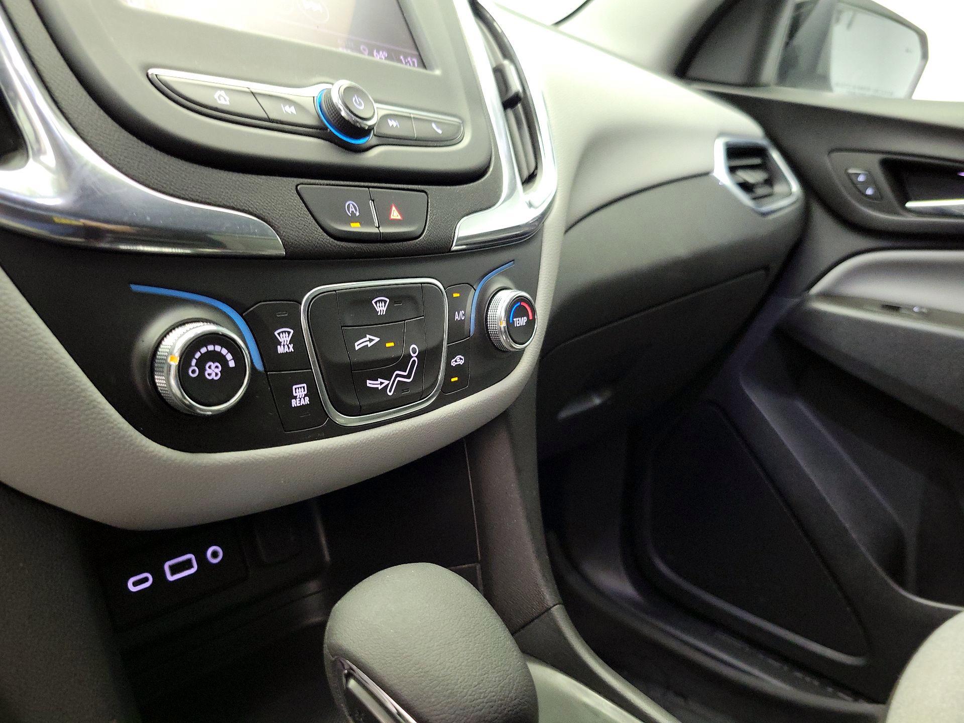Thumbnail: 2023 Chevrolet Equinox - 16
