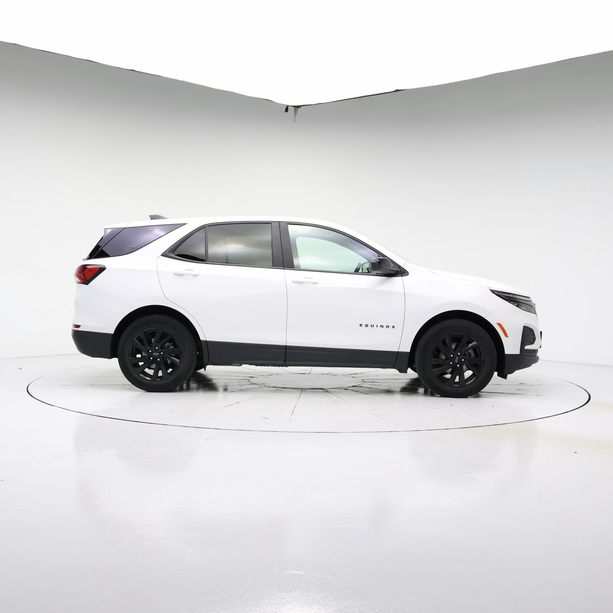 Thumbnail: 2023 Chevrolet Equinox - 7