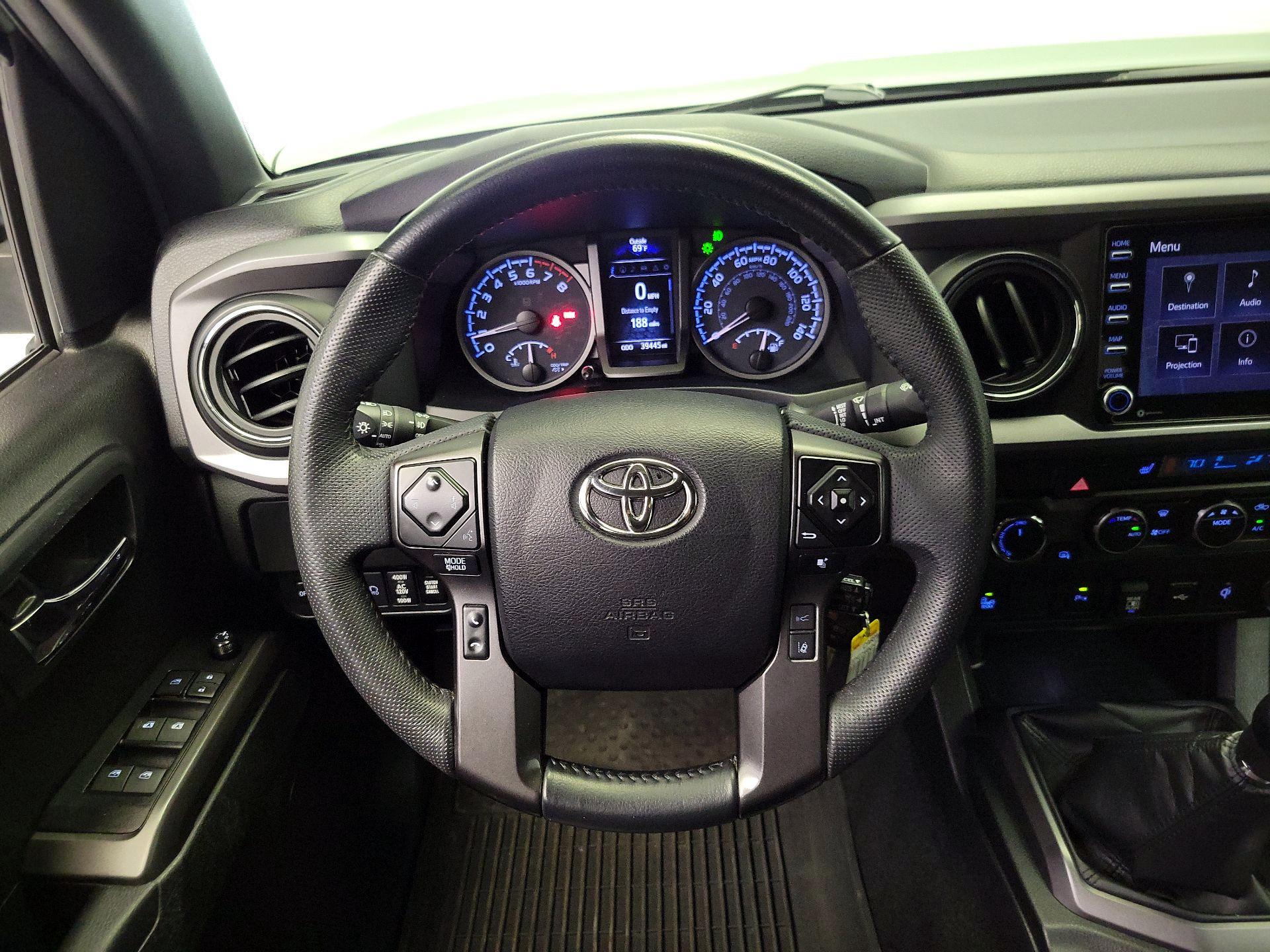 Thumbnail: 2022 Toyota Tacoma - 10