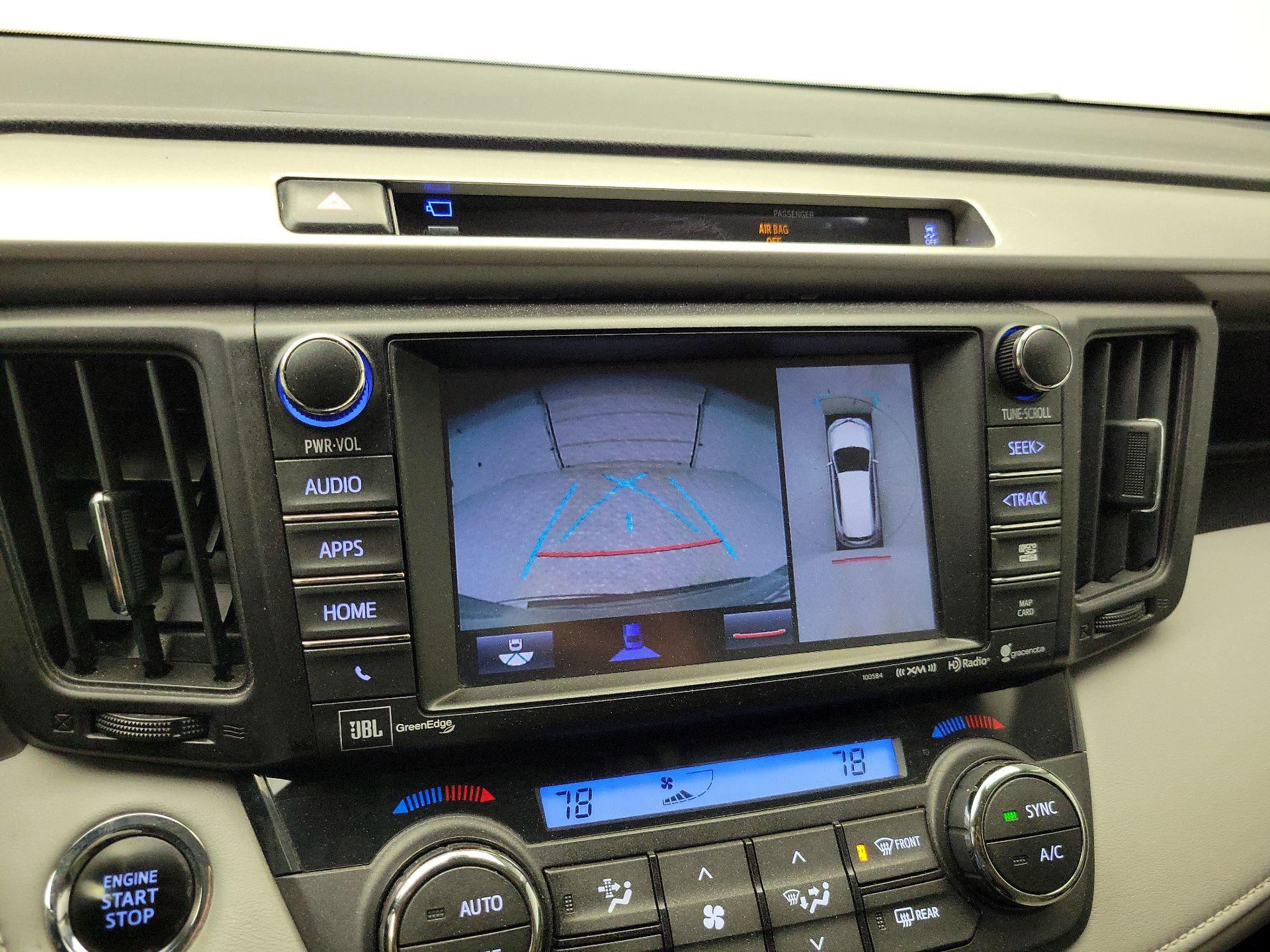 Thumbnail: 2016 Toyota RAV4 - 14