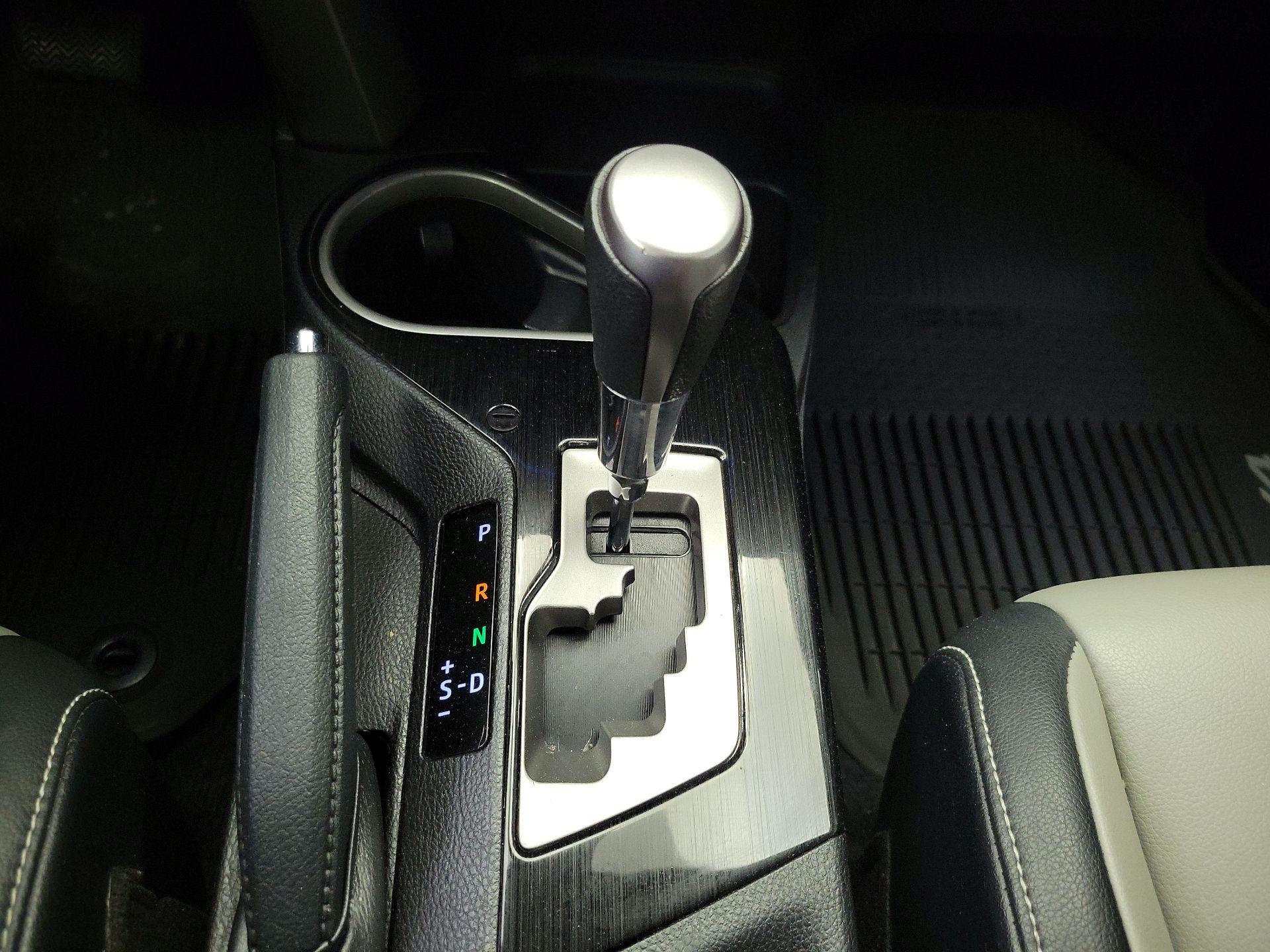 Thumbnail: 2016 Toyota RAV4 - 17