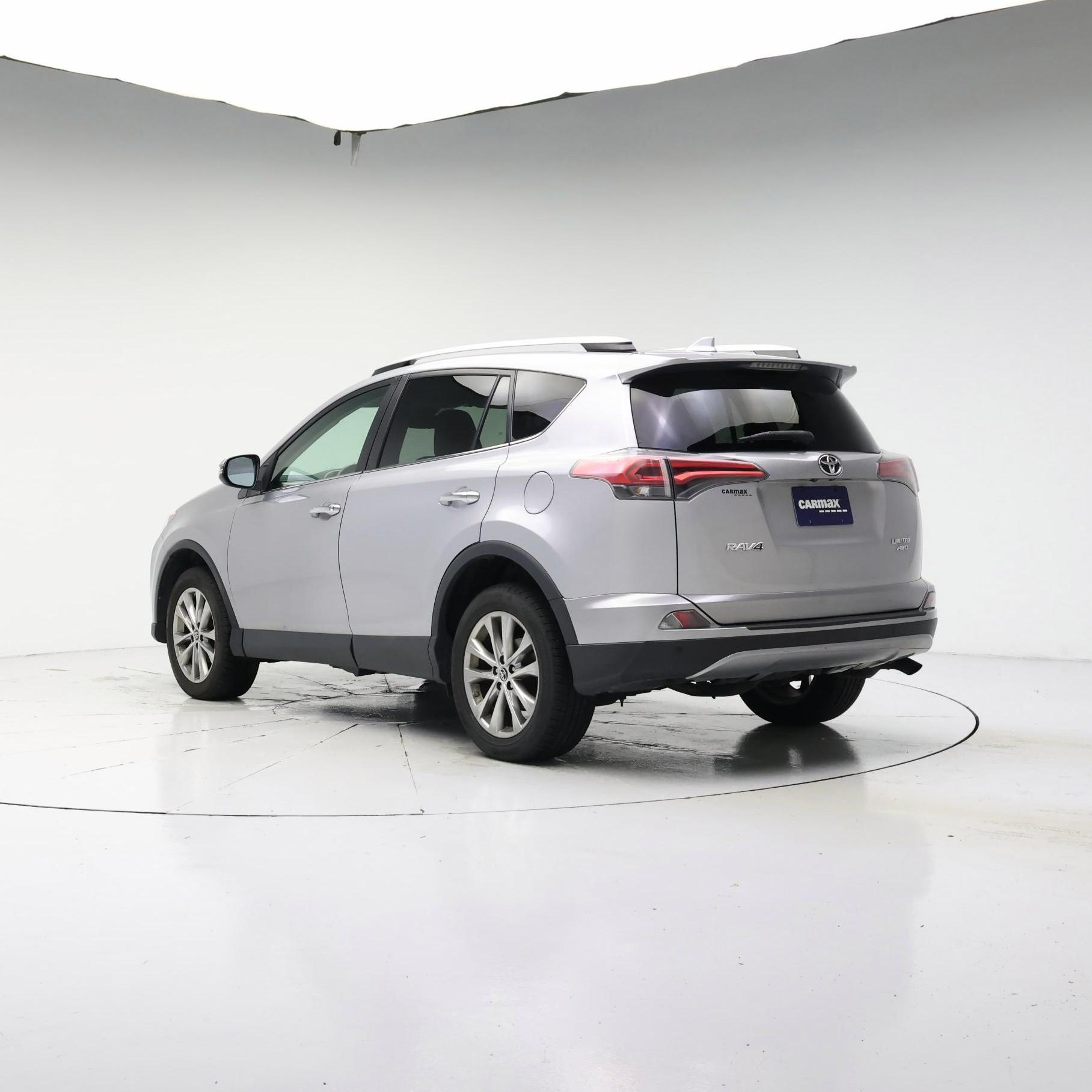 Thumbnail: 2016 Toyota RAV4 - 2