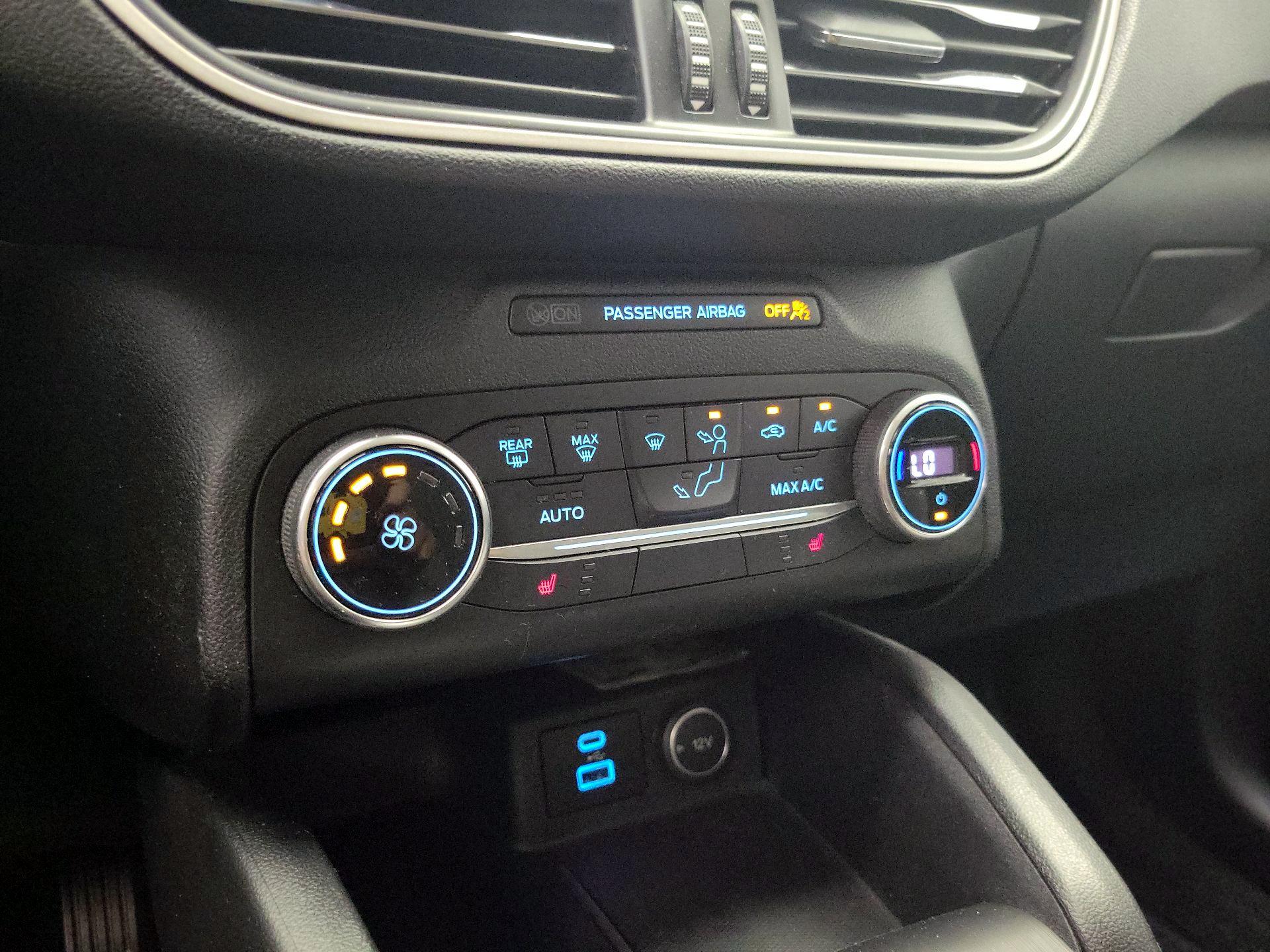 Thumbnail: 2020 Ford Escape - 16