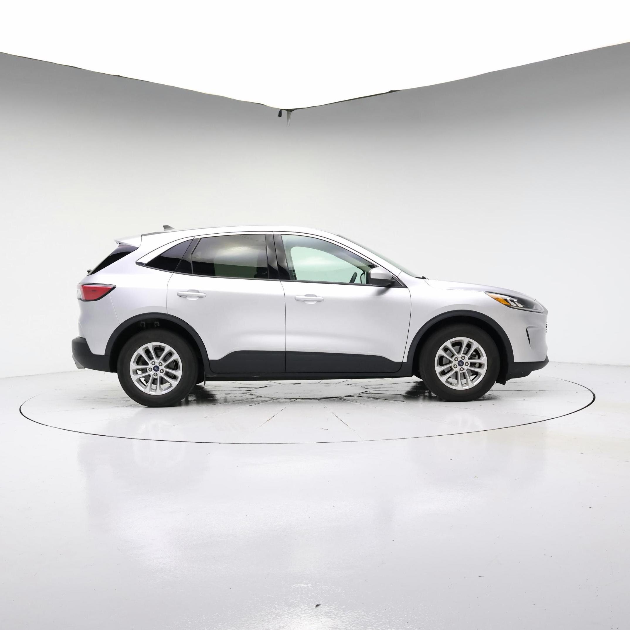 Thumbnail: 2020 Ford Escape - 7