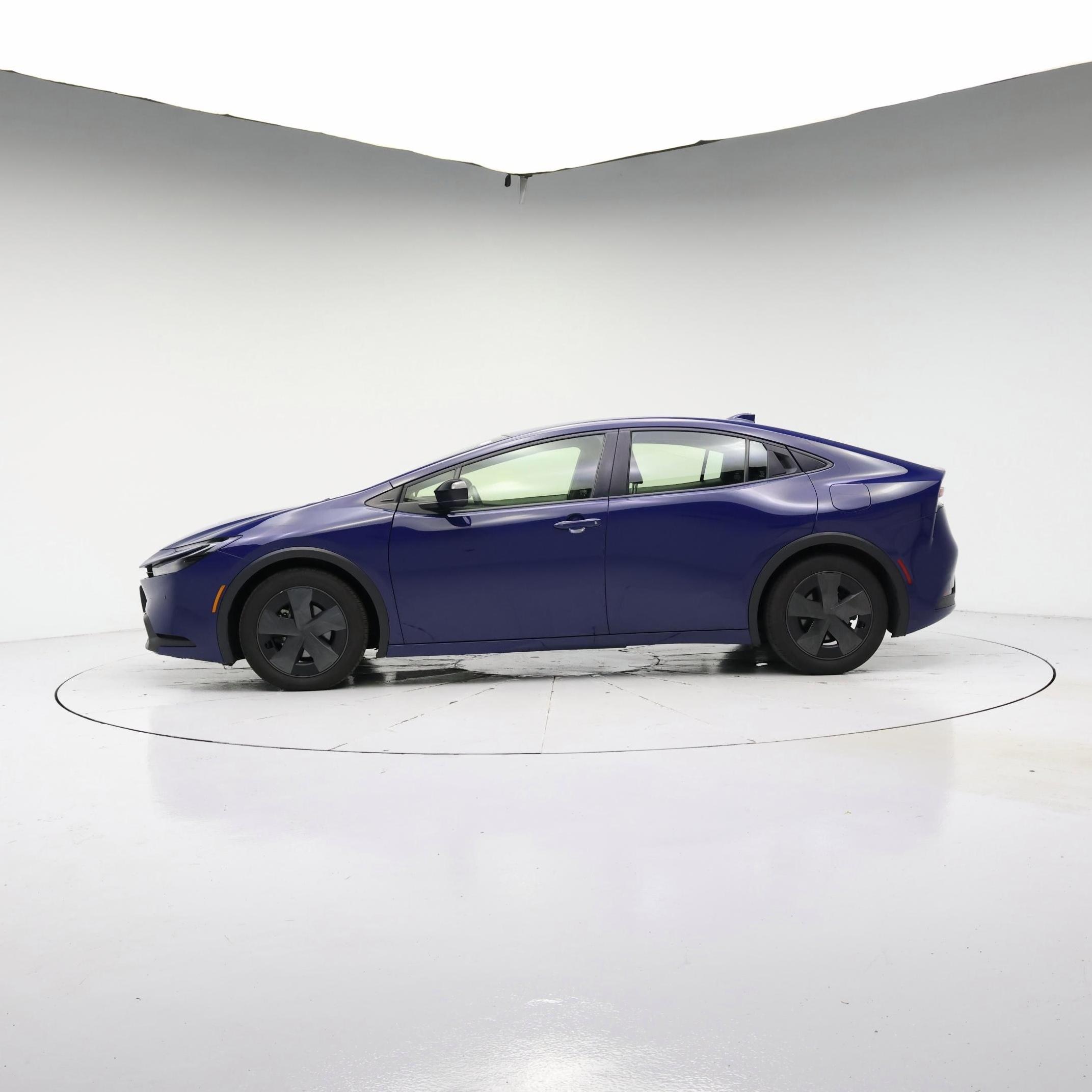 Thumbnail: 2023 Toyota Prius - 7