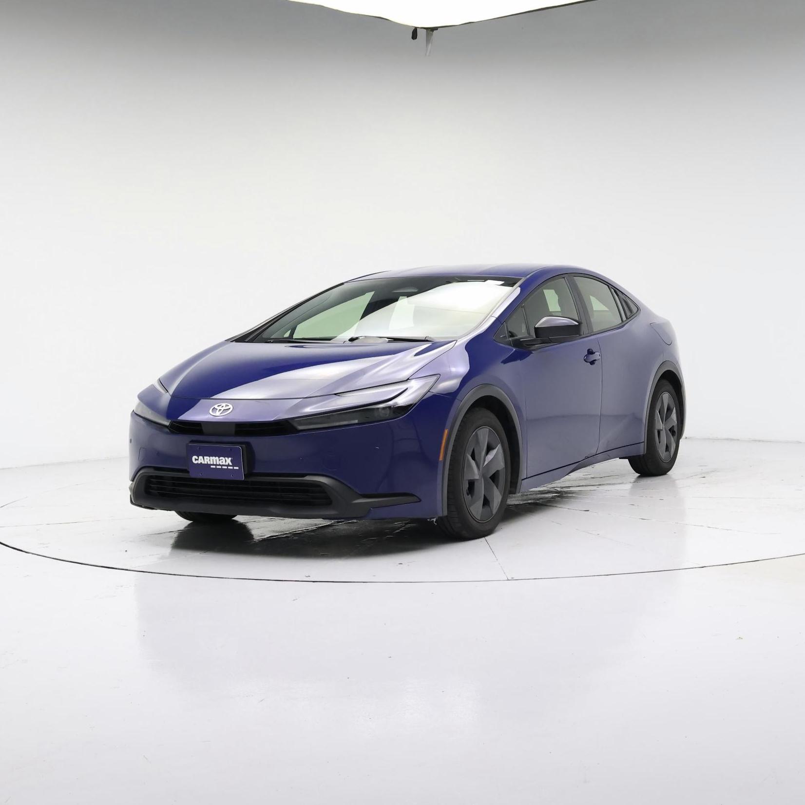 Thumbnail: 2023 Toyota Prius - 8