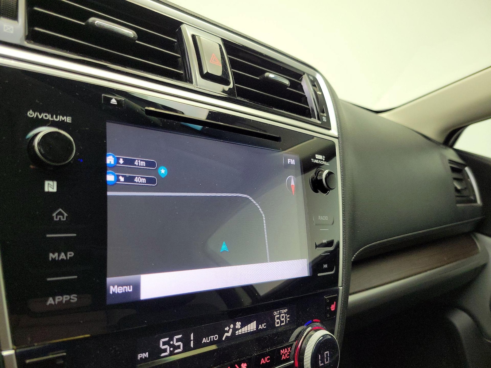 2018 Subaru Legacy Limited - Photo 15