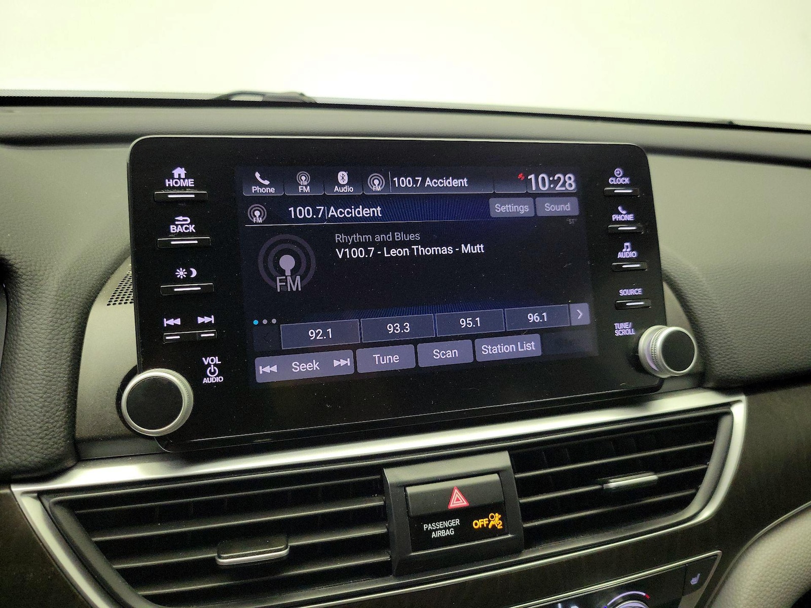 2020 Honda Accord EX-L - Photo 16