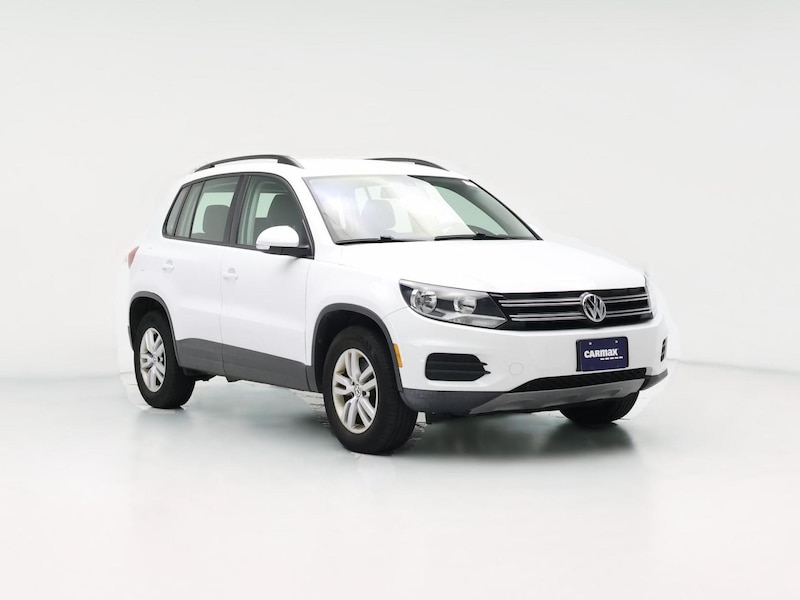 2016 Volkswagen Tiguan S -
                  Kenosha, WI