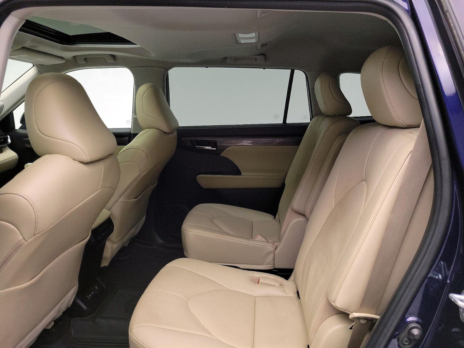 2023 Toyota Highlander Limited - Photo 21