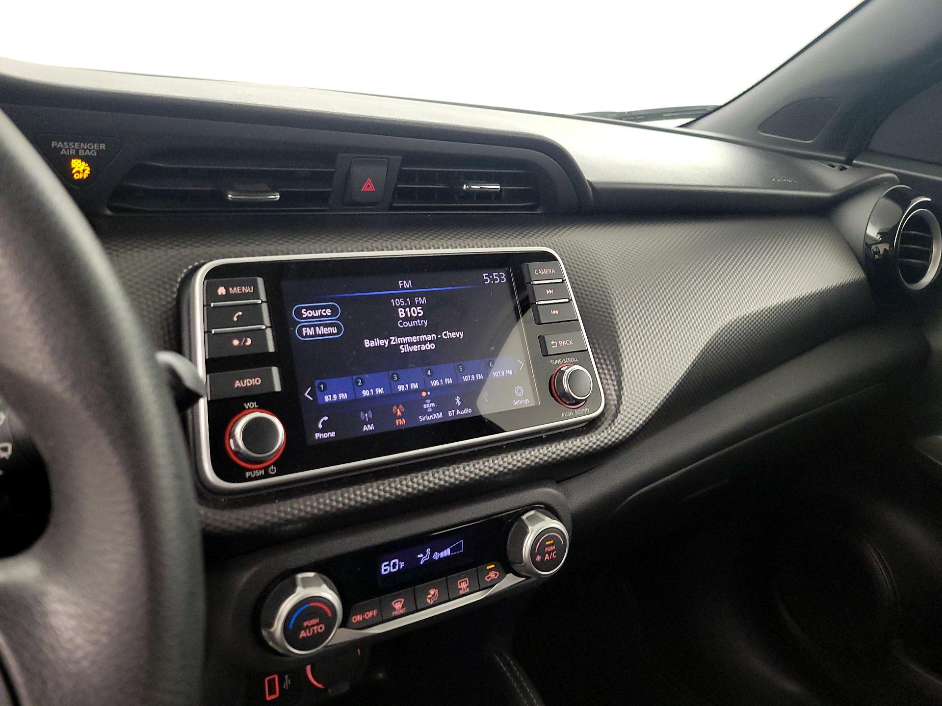 Thumbnail: 2020 Nissan Kicks - 14