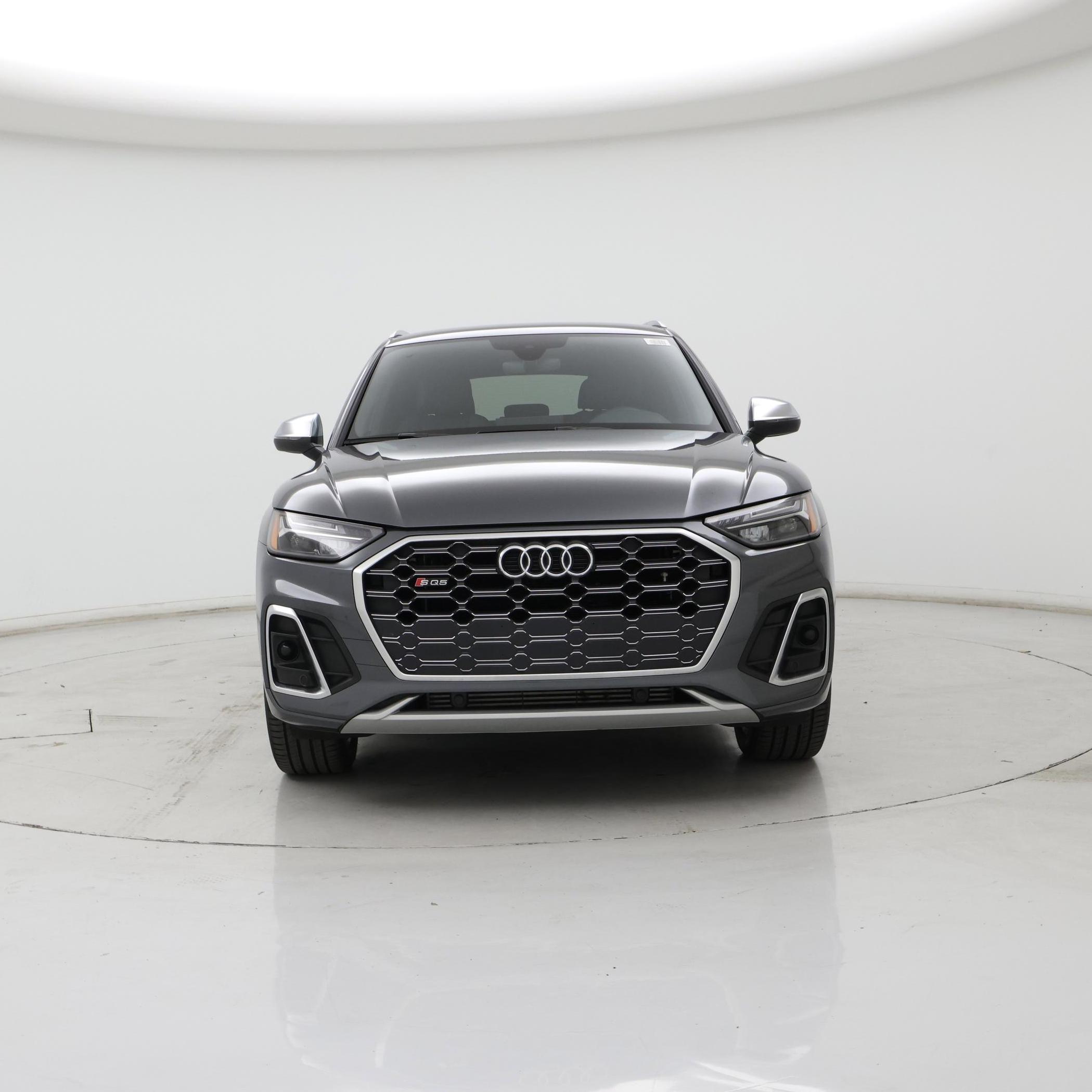 Thumbnail: 2022 Audi SQ5 - 5