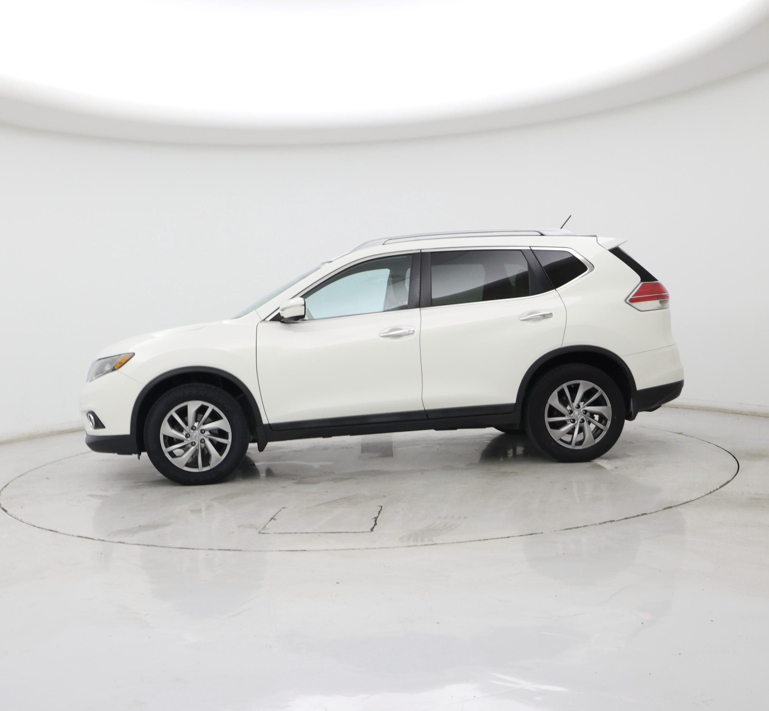 Thumbnail: 2014 Nissan Rogue - 3