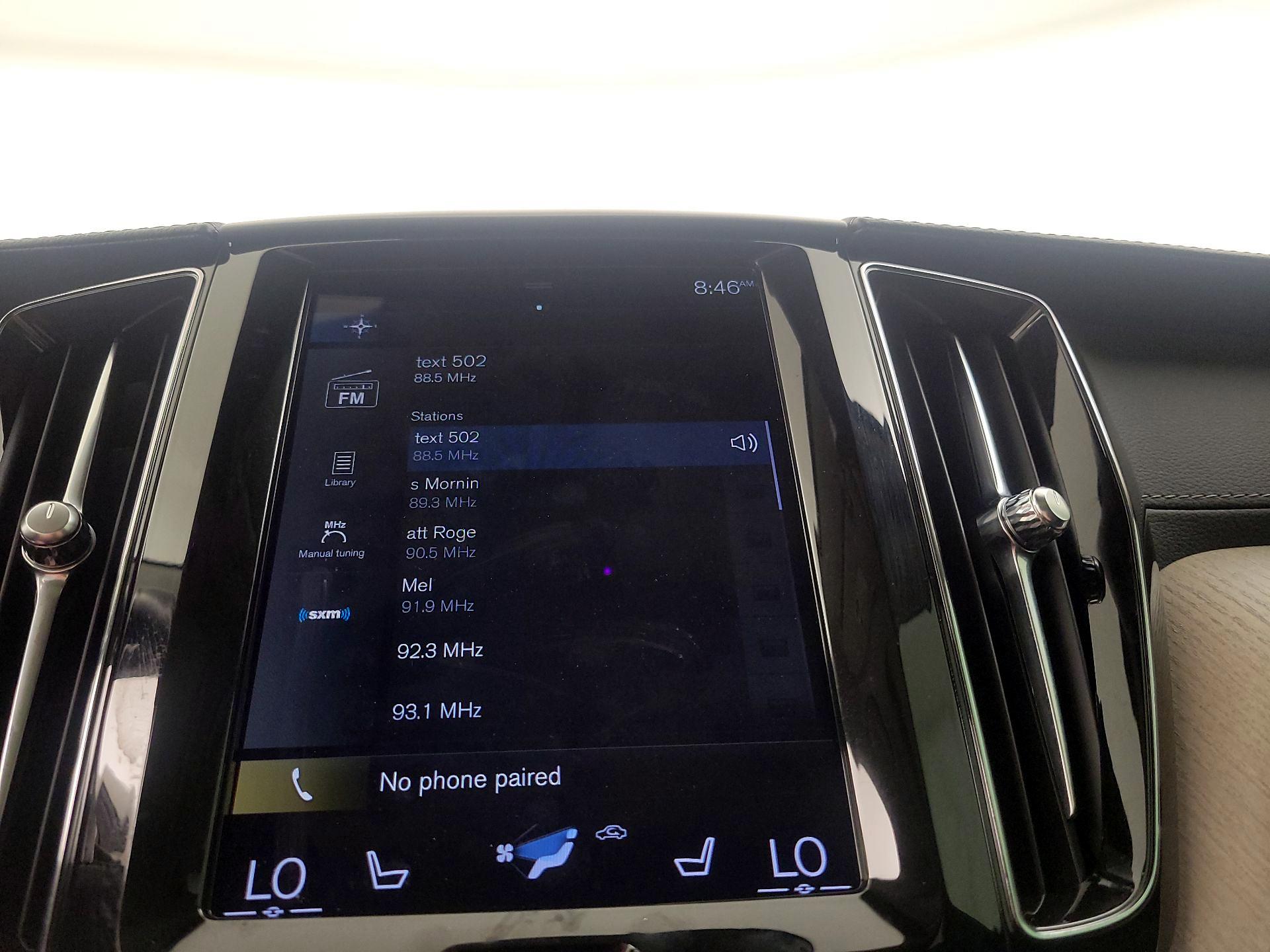 Thumbnail: 2021 Volvo XC60 - 16
