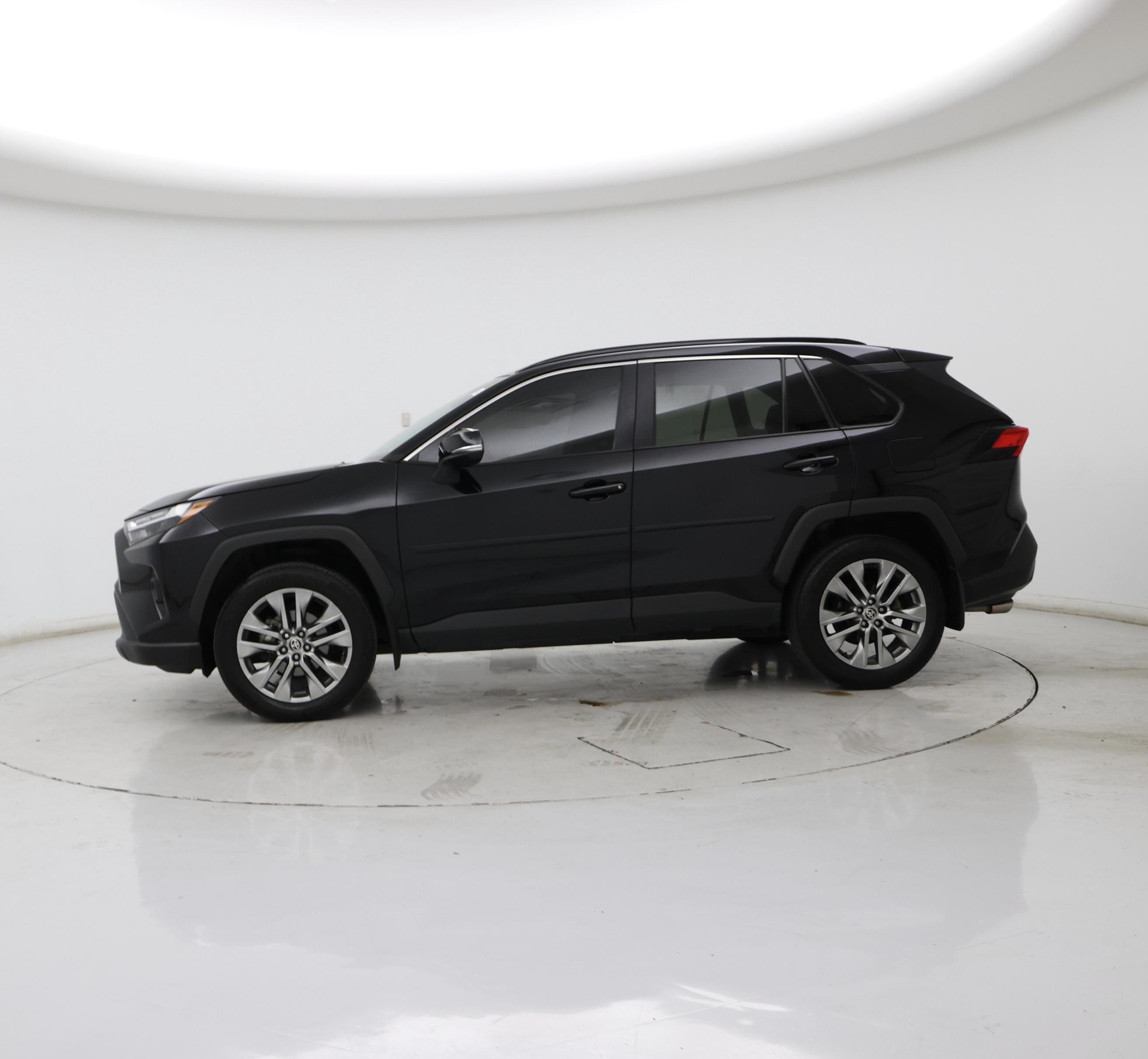 Thumbnail: 2024 Toyota RAV4 - 3