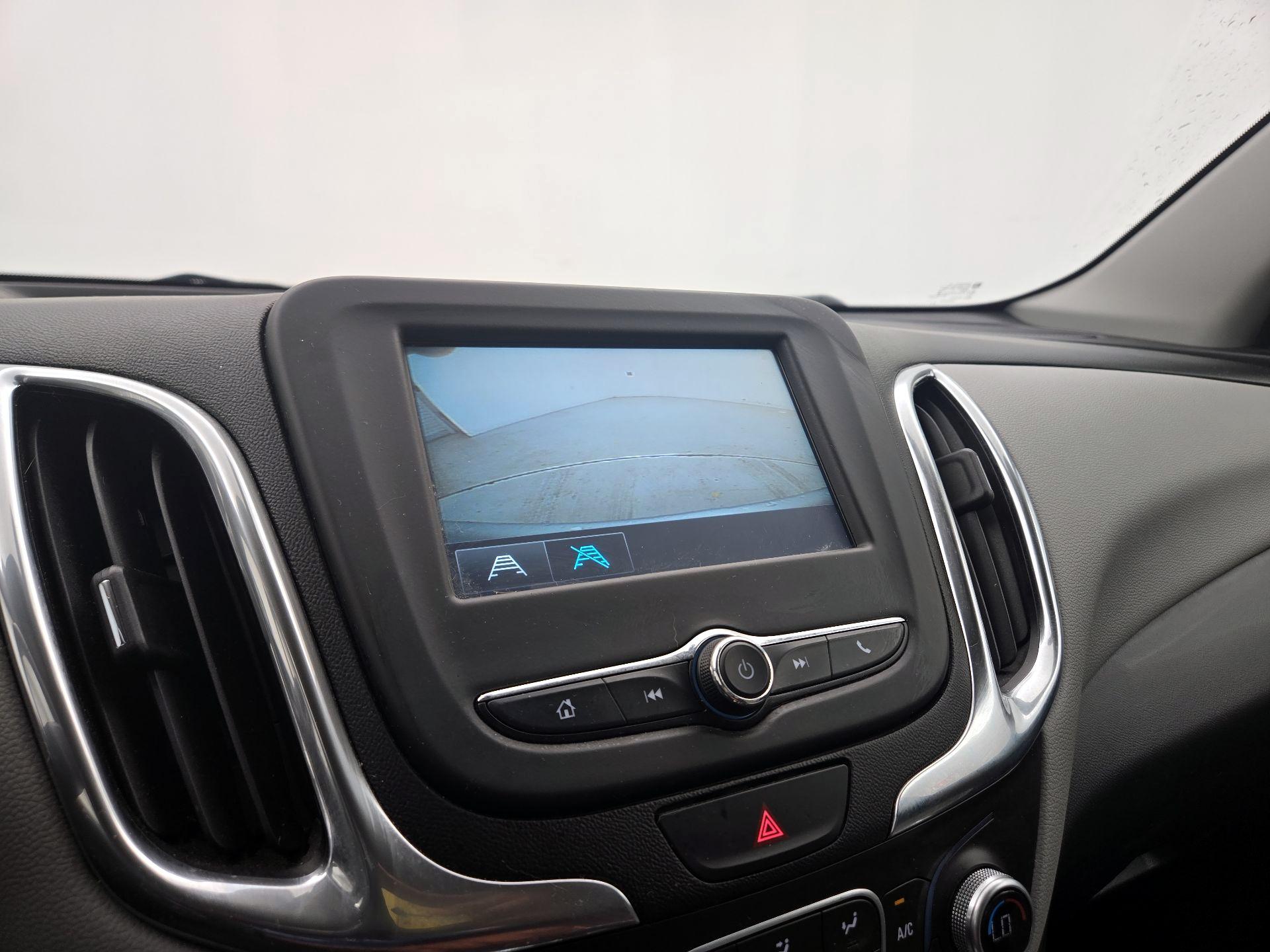 Thumbnail: 2018 Chevrolet Equinox - 14