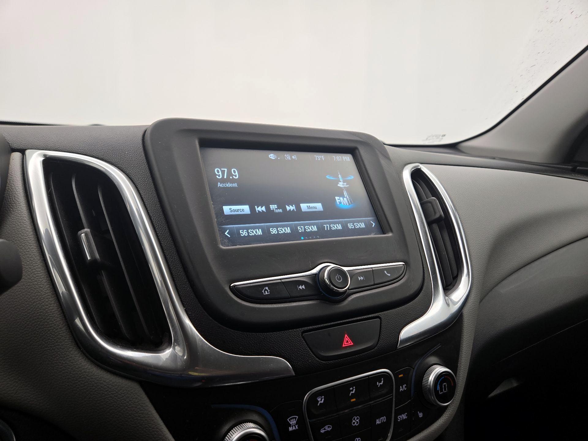 Thumbnail: 2018 Chevrolet Equinox - 15