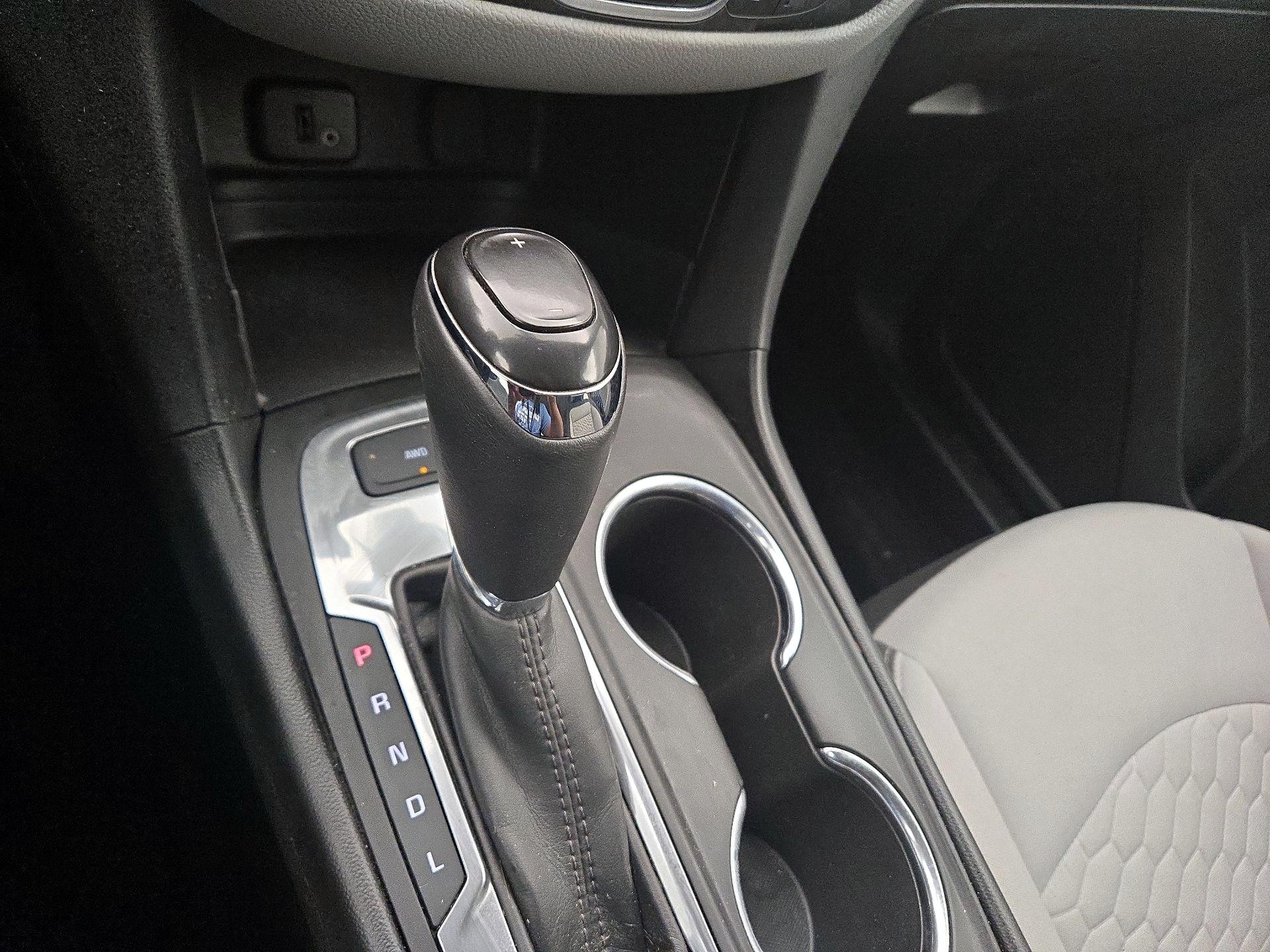 Thumbnail: 2018 Chevrolet Equinox - 17