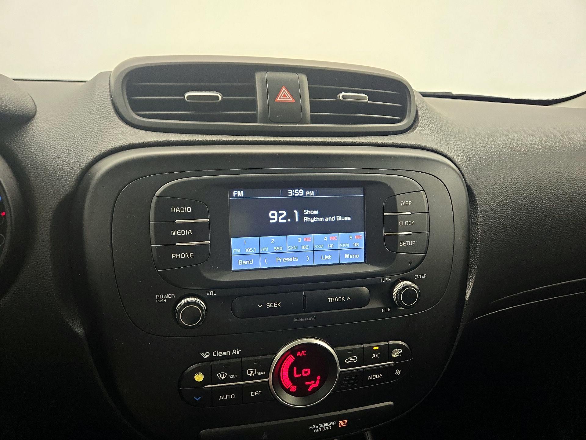 Thumbnail: 2017 Kia Soul - 15