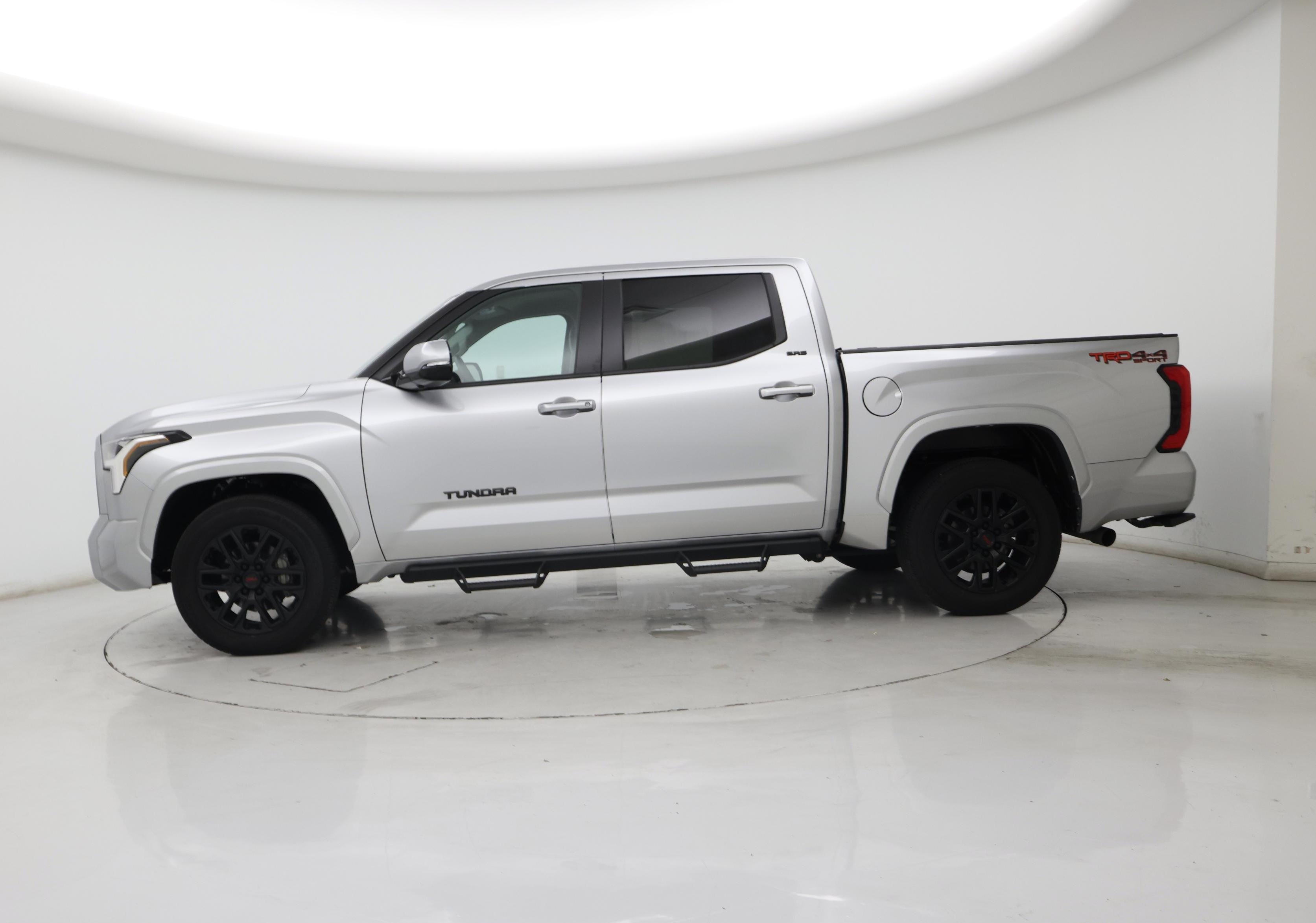 Thumbnail: 2024 Toyota Tundra - 3