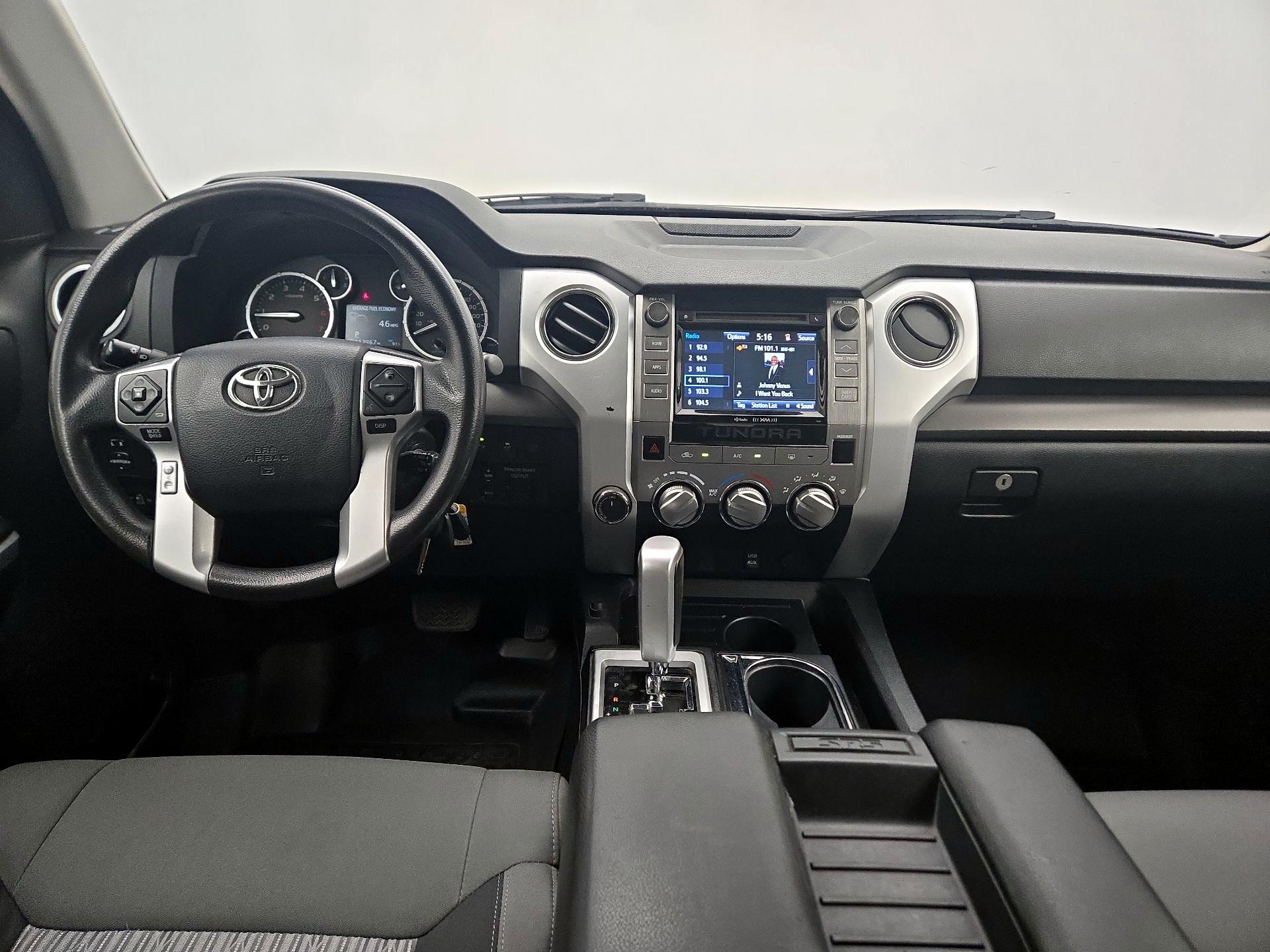 Thumbnail: 2017 Toyota Tundra - 9