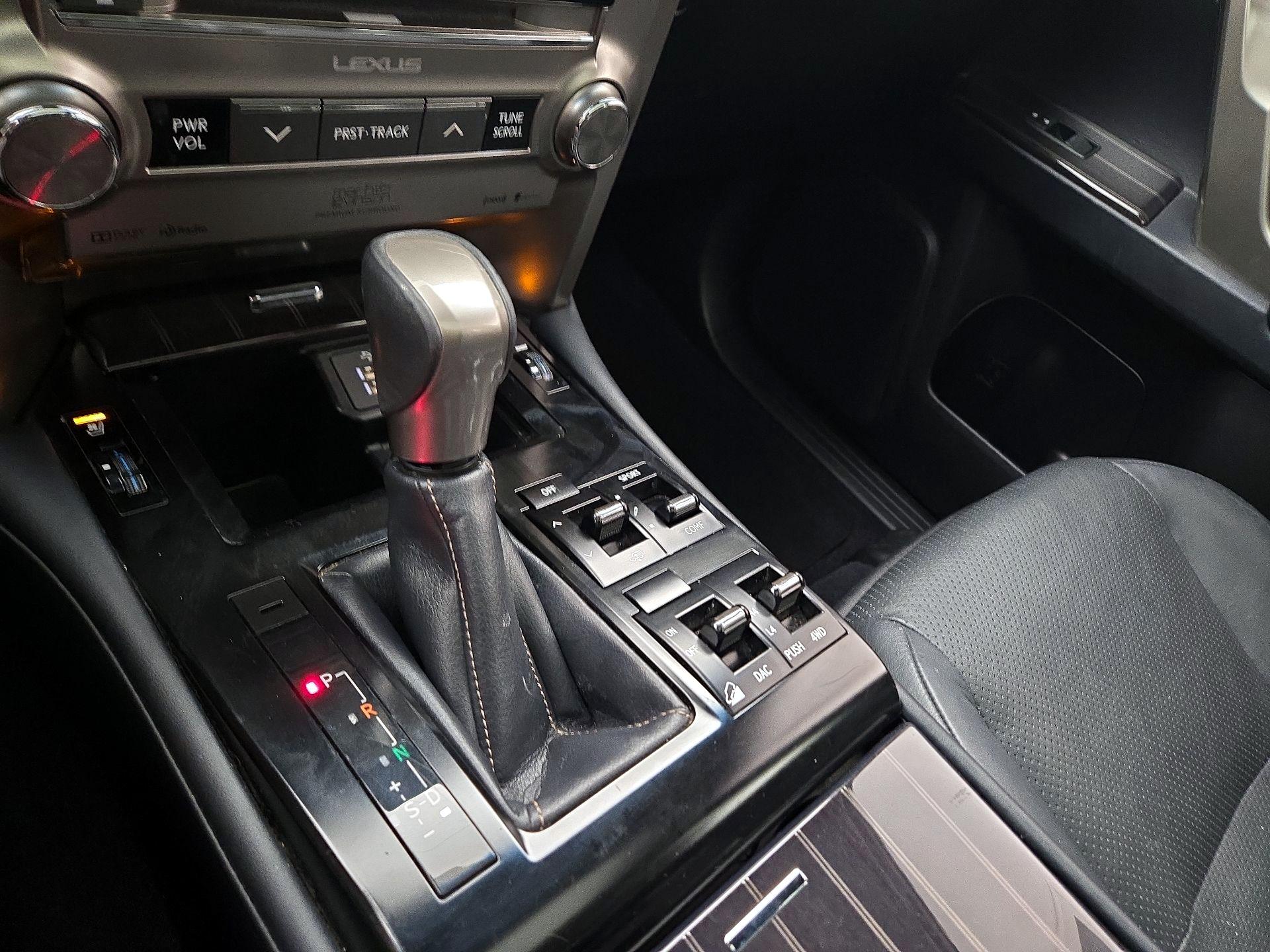 Thumbnail: 2021 Lexus GX - 18