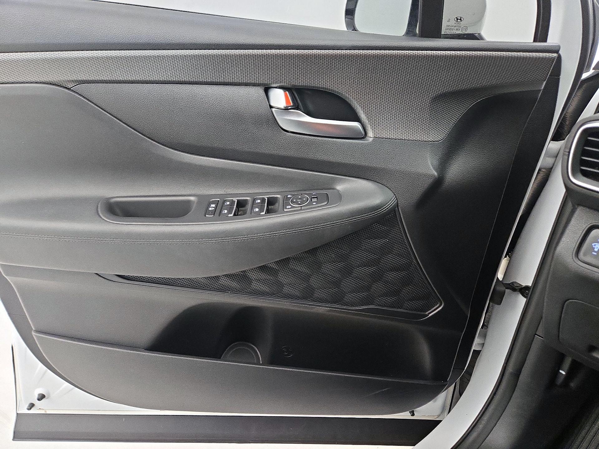 Thumbnail: 2020 Hyundai Santa Fe - 12
