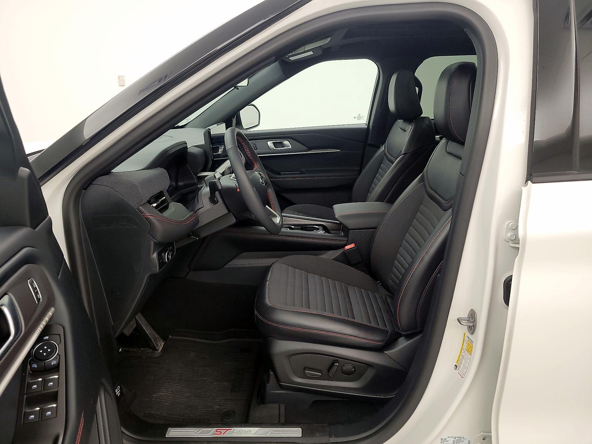 Thumbnail: 2025 Ford Explorer - 11