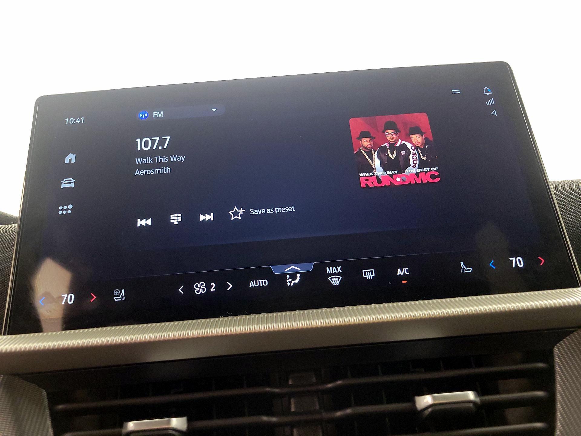 Thumbnail: 2025 Ford Explorer - 16