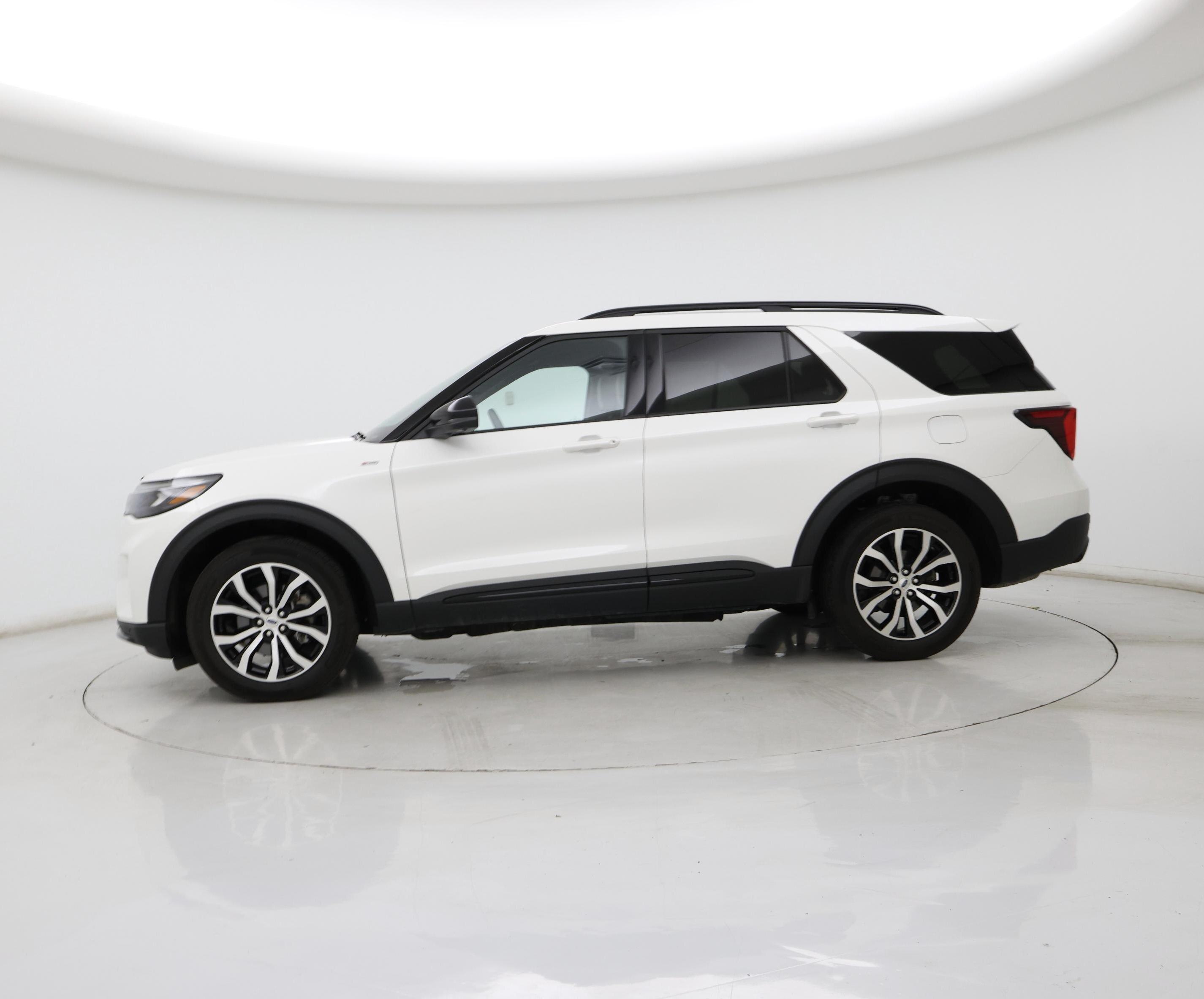 Thumbnail: 2025 Ford Explorer - 3