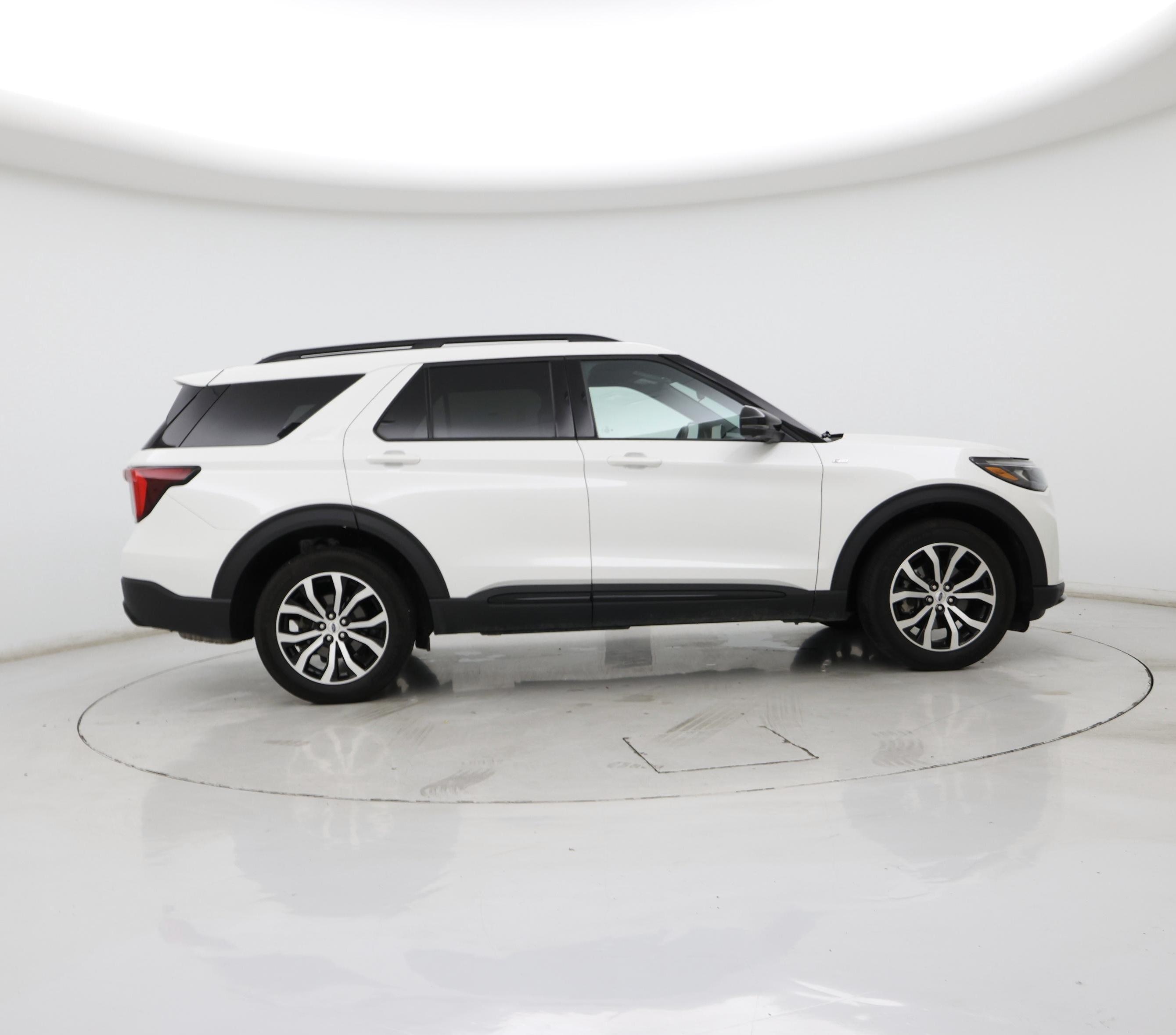 Thumbnail: 2025 Ford Explorer - 7