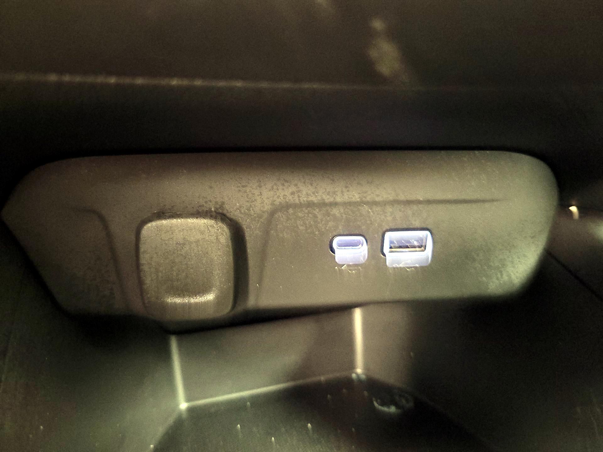 Thumbnail: 2024 Chevrolet Trax - 18
