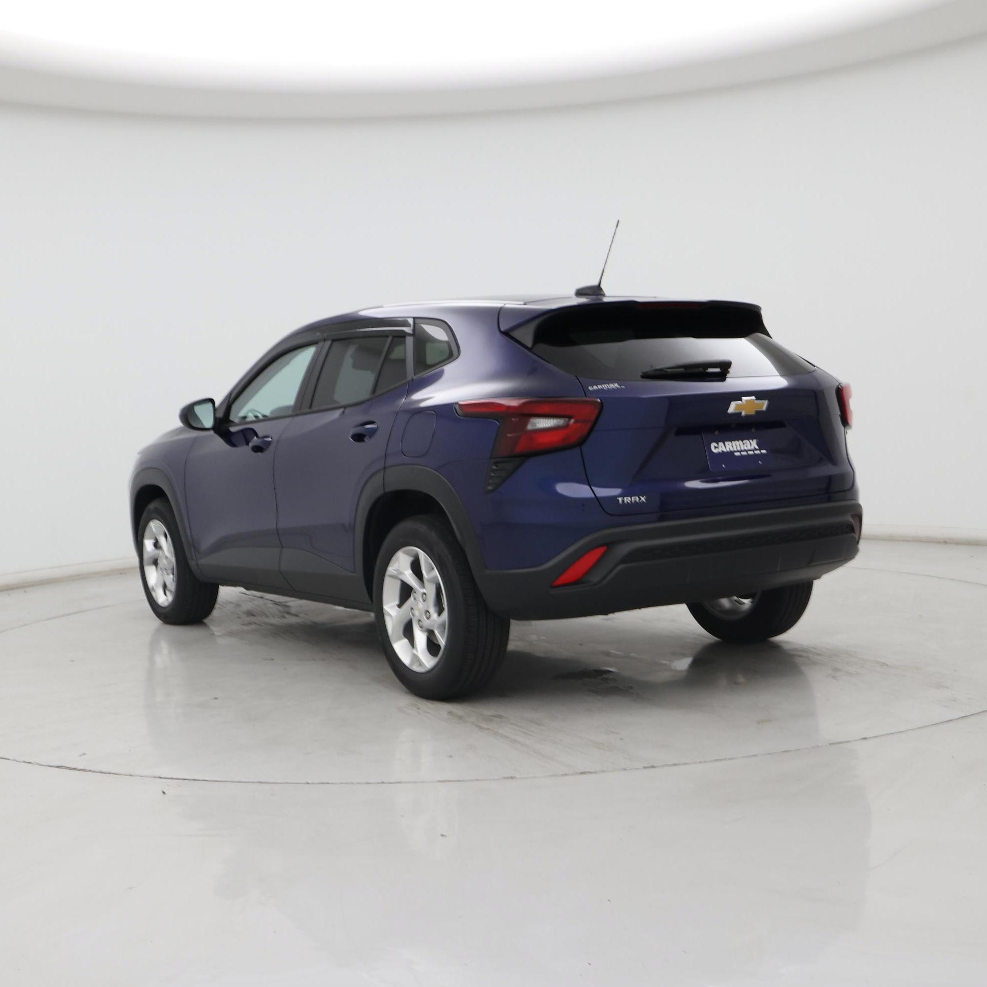 Thumbnail: 2024 Chevrolet Trax - 2
