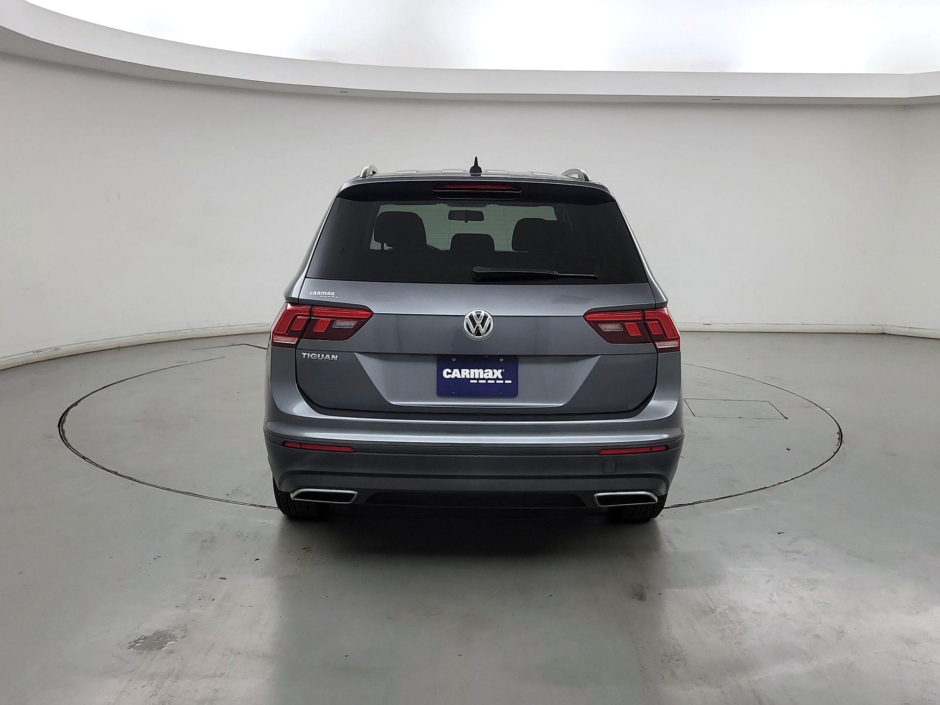 Thumbnail: 2021 Volkswagen Tiguan - 6