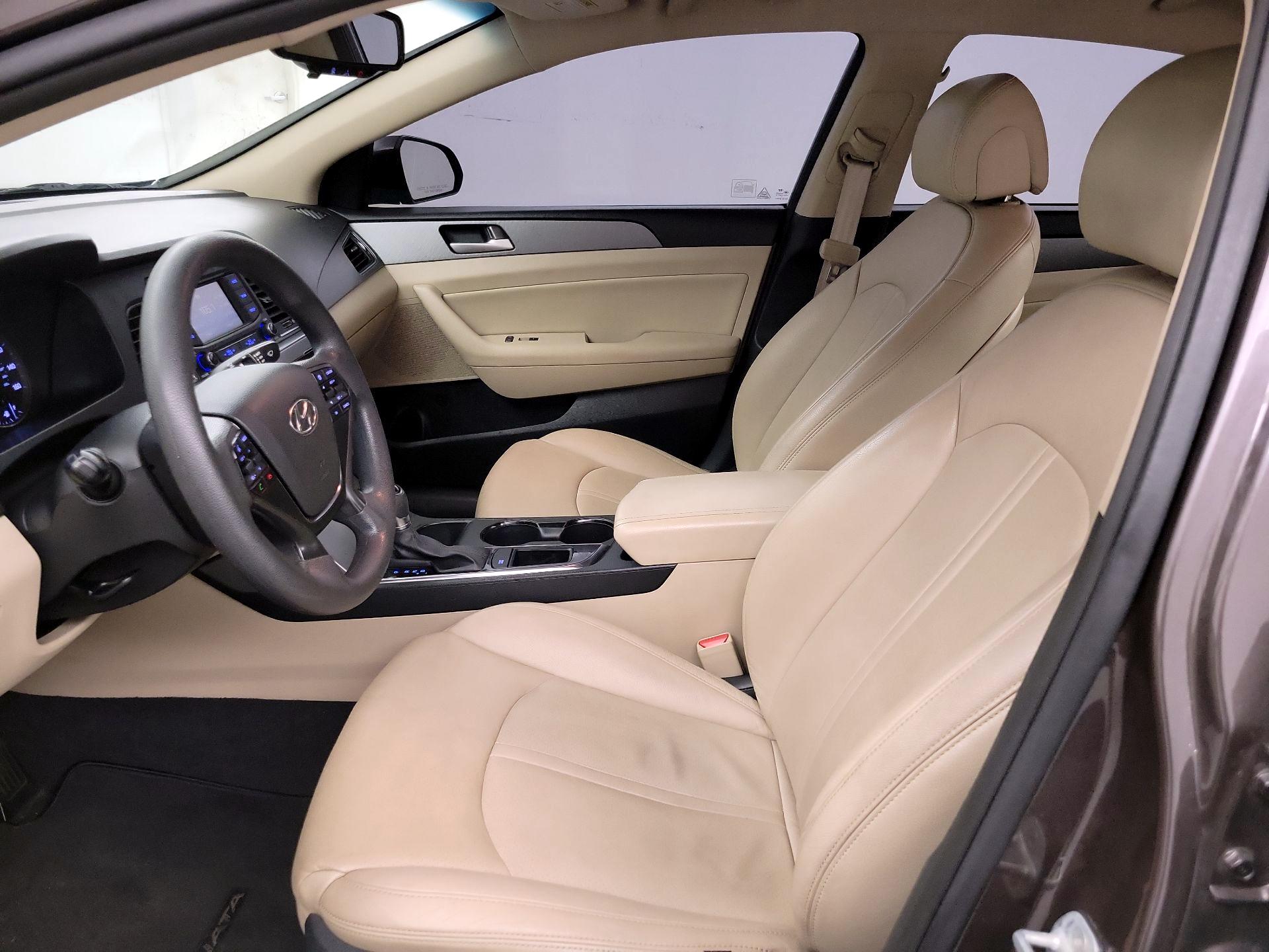 Thumbnail: 2015 Hyundai Sonata - 11