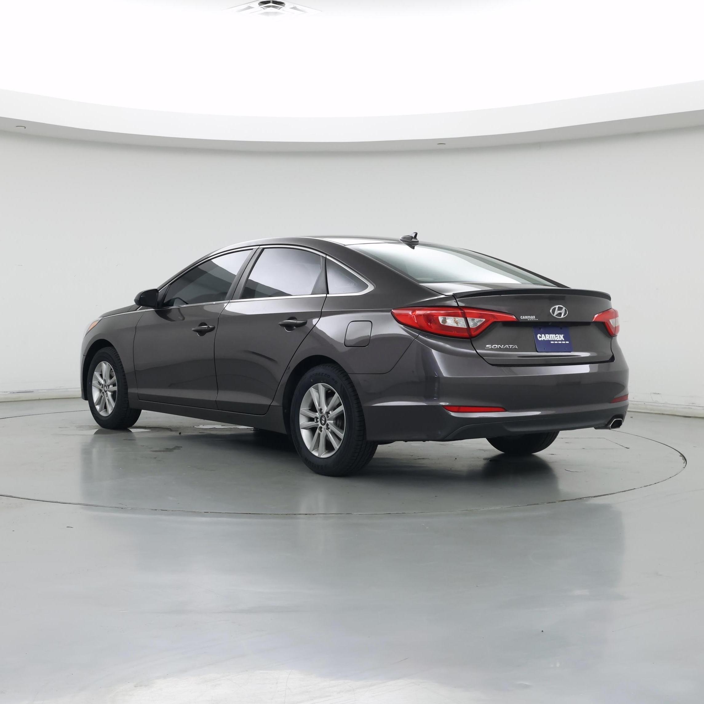 Thumbnail: 2015 Hyundai Sonata - 2