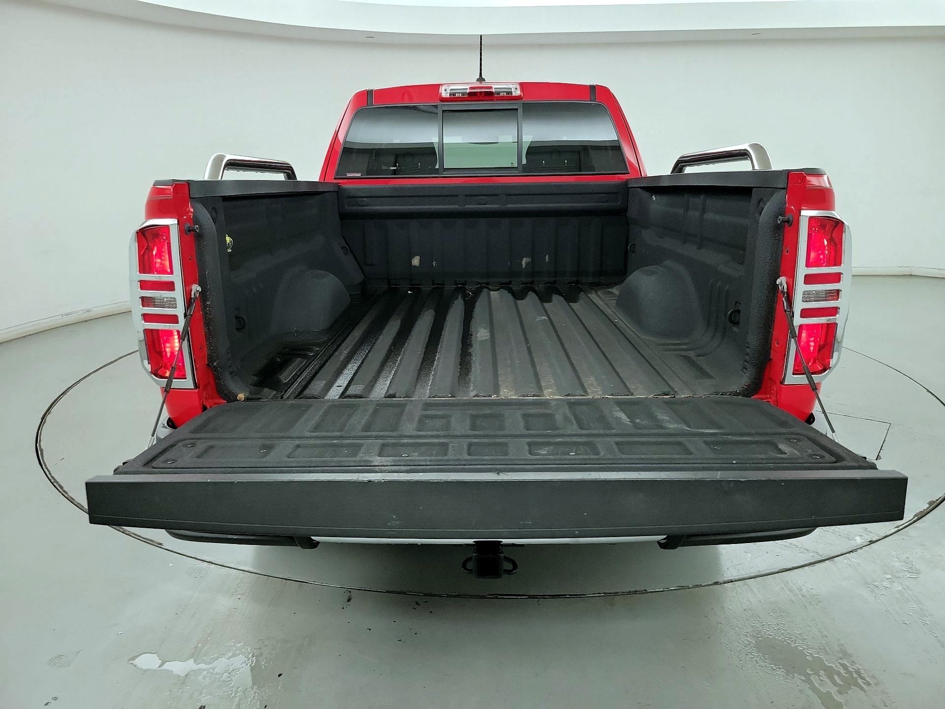 Thumbnail: 2017 Chevrolet Colorado - 20