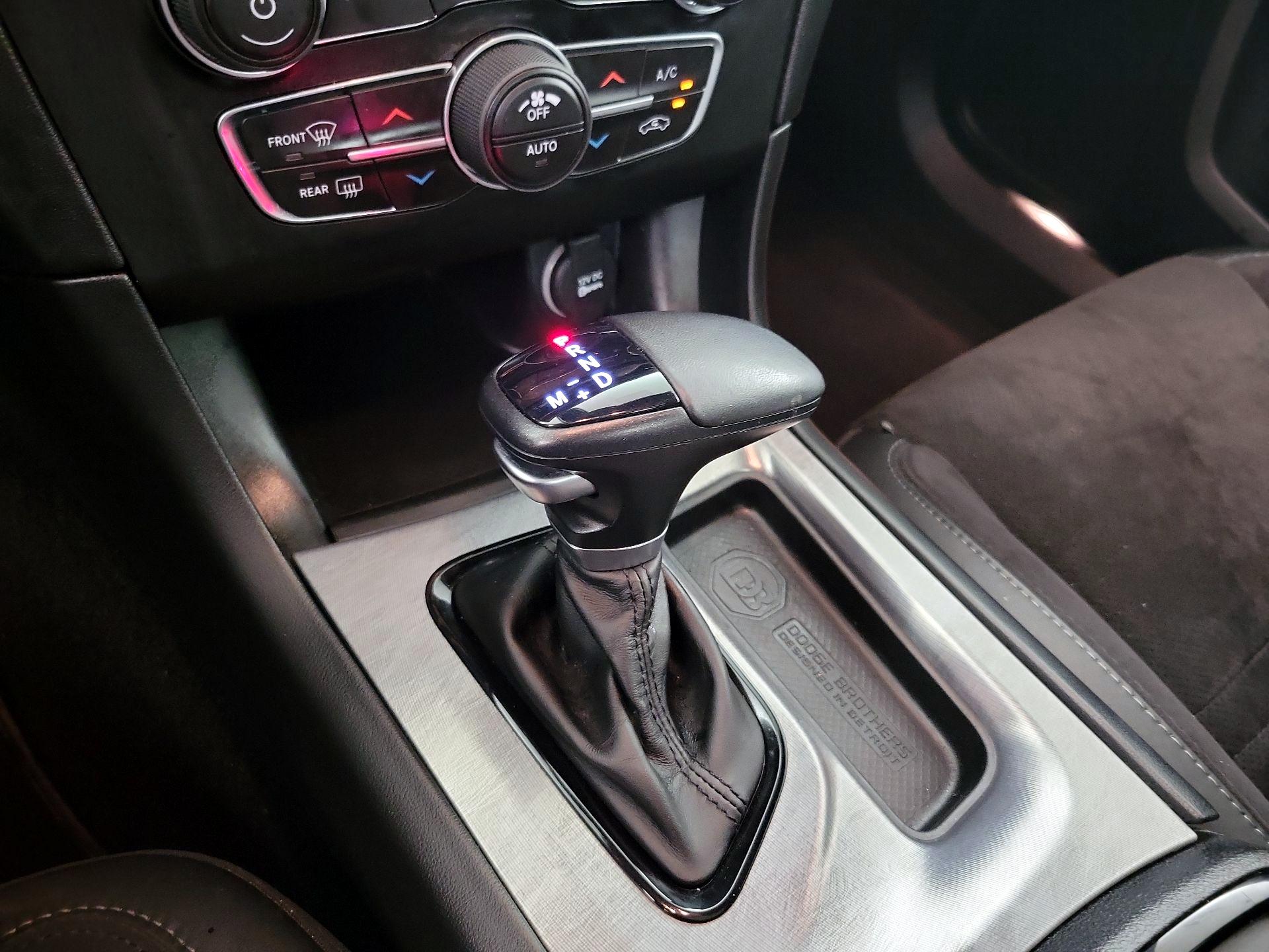 Thumbnail: 2020 Dodge Charger - 17