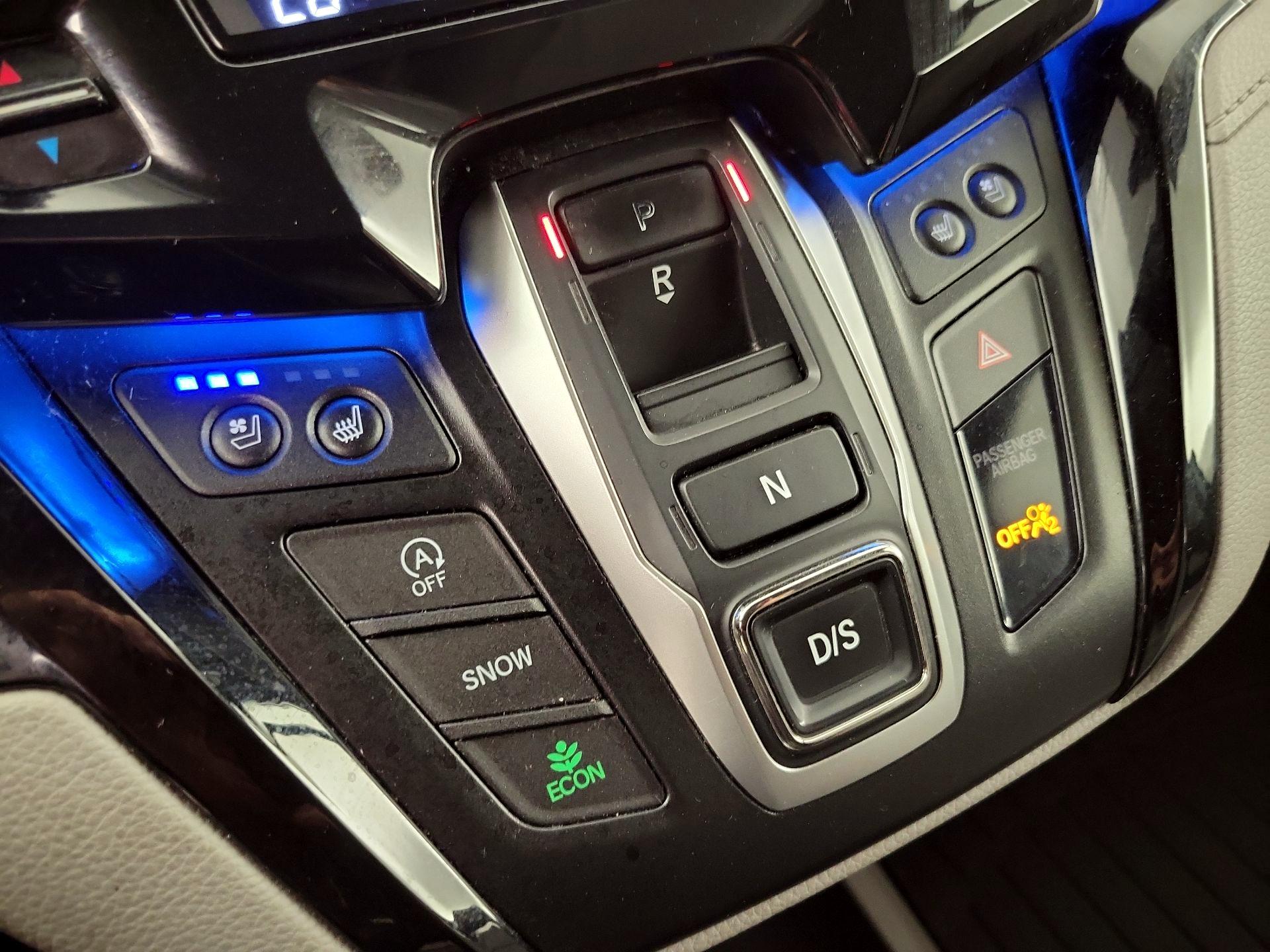 Thumbnail: 2019 Honda Odyssey - 18