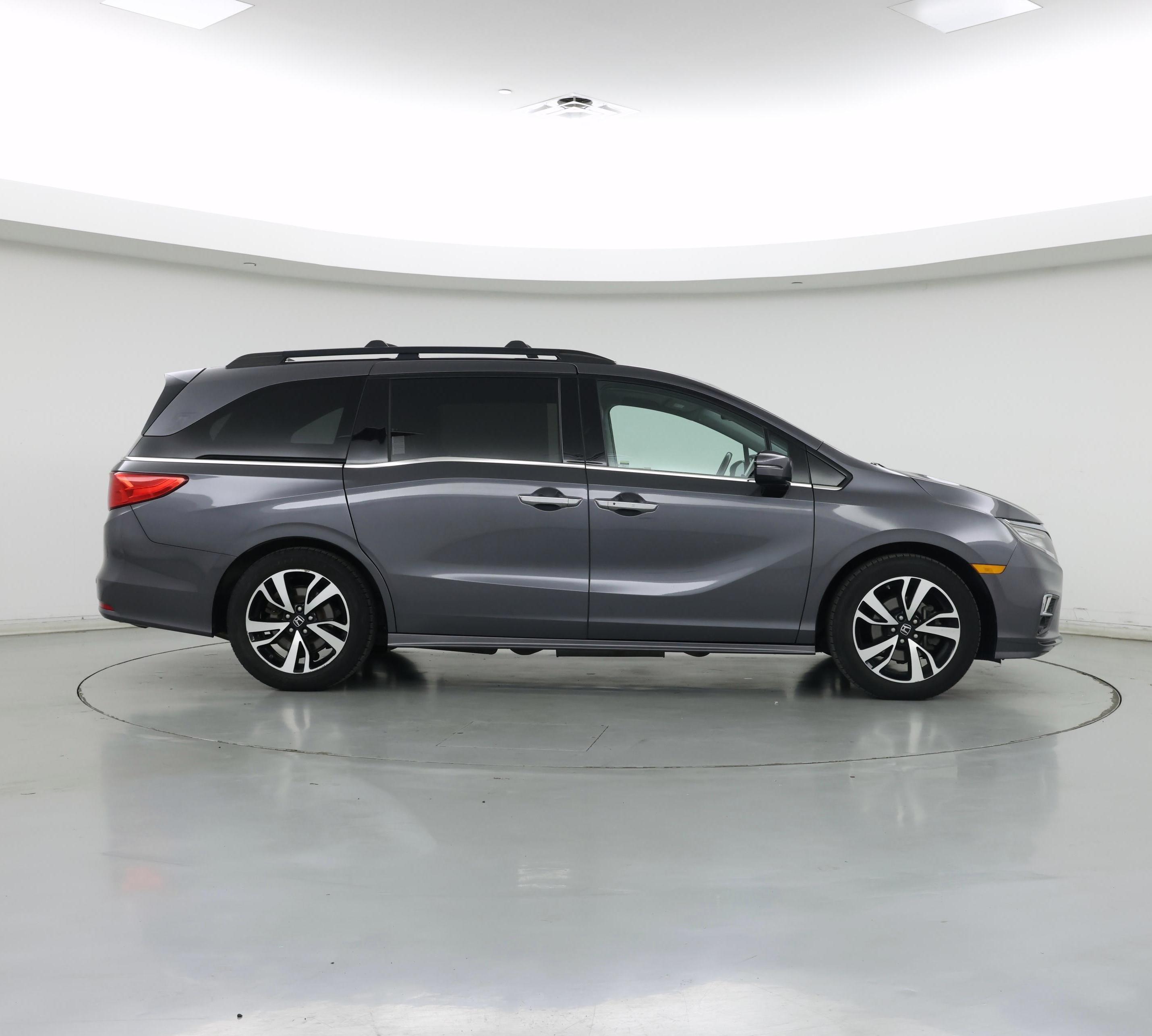 Thumbnail: 2019 Honda Odyssey - 7