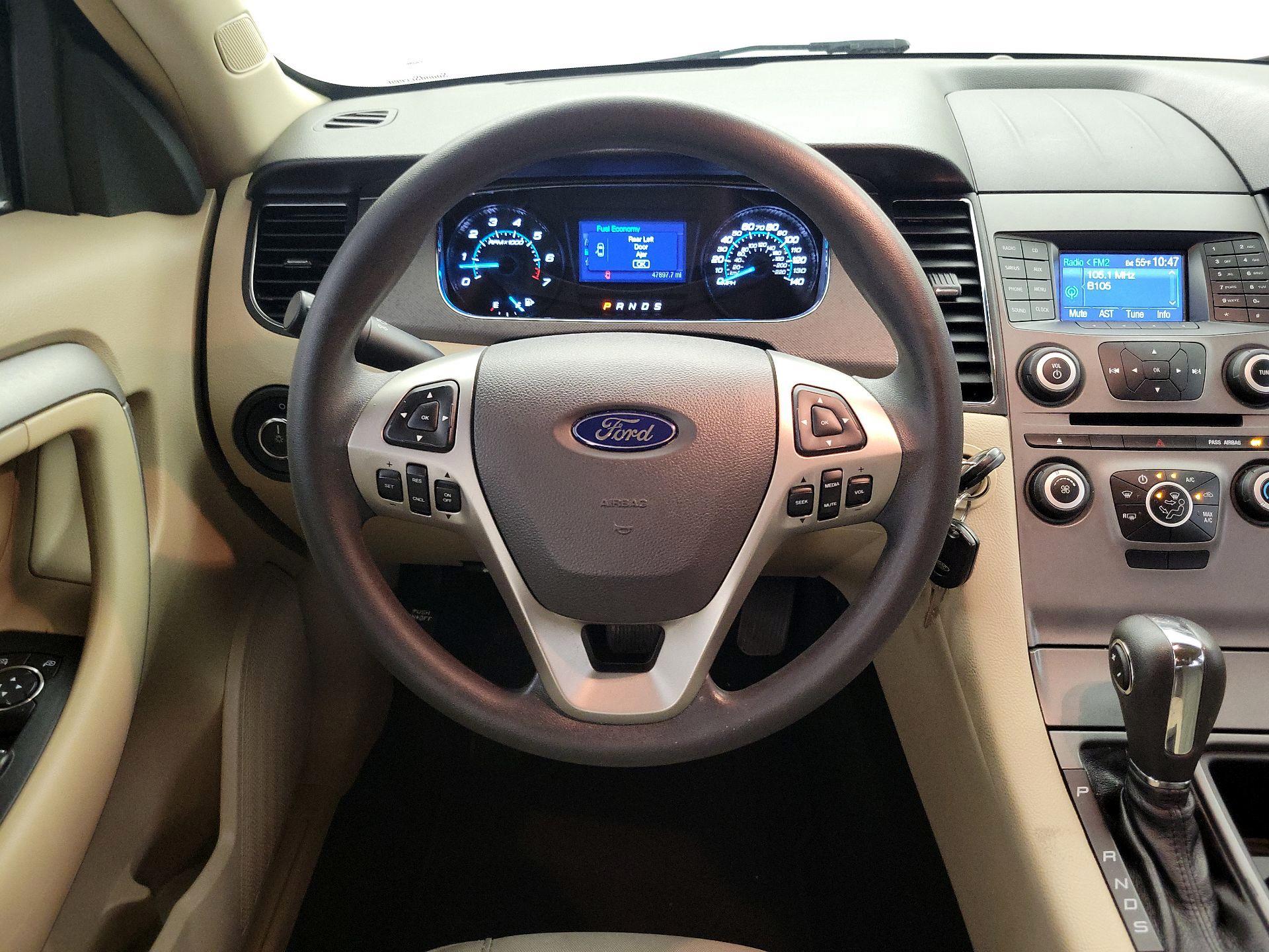 Thumbnail: 2014 Ford Taurus - 10