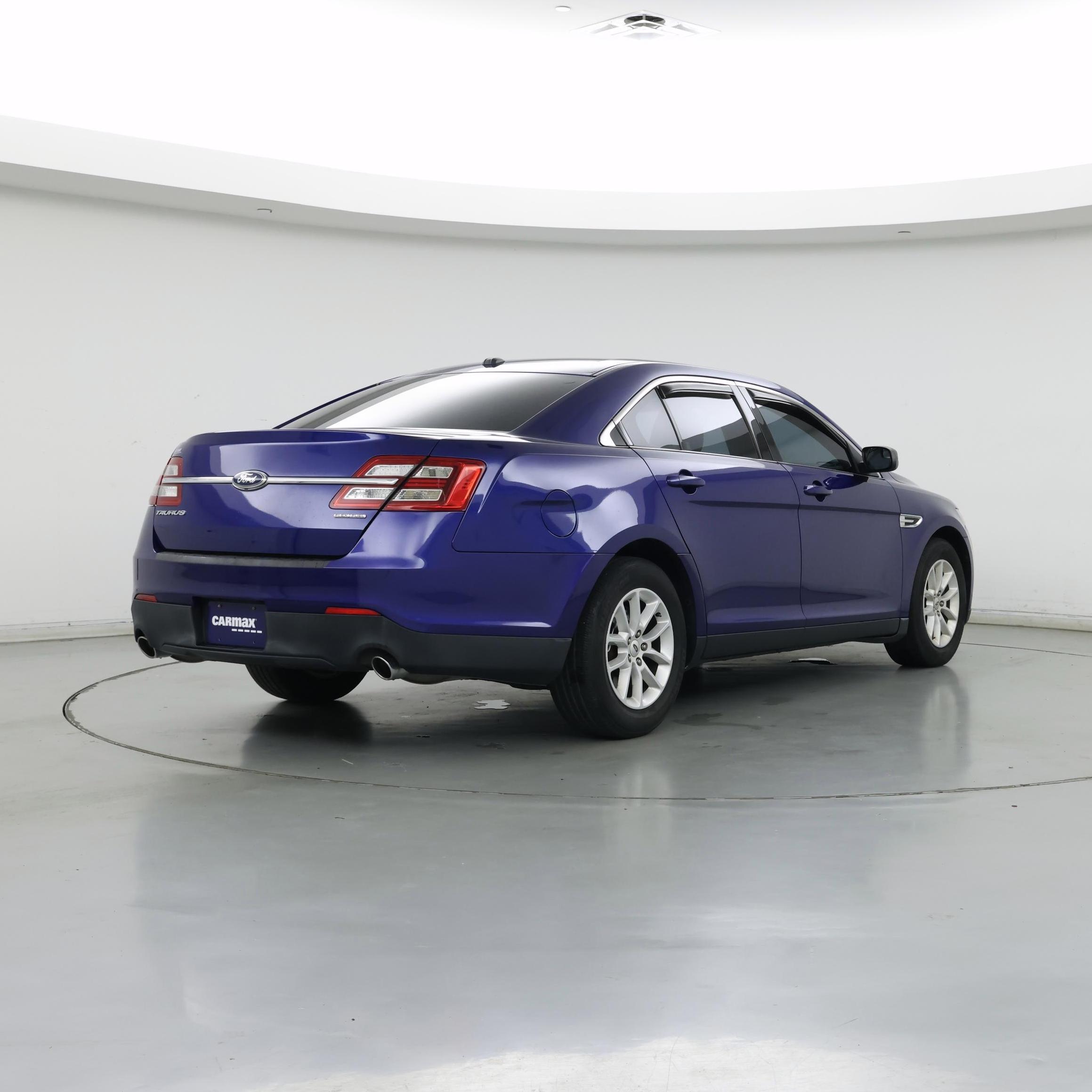 Thumbnail: 2014 Ford Taurus - 8
